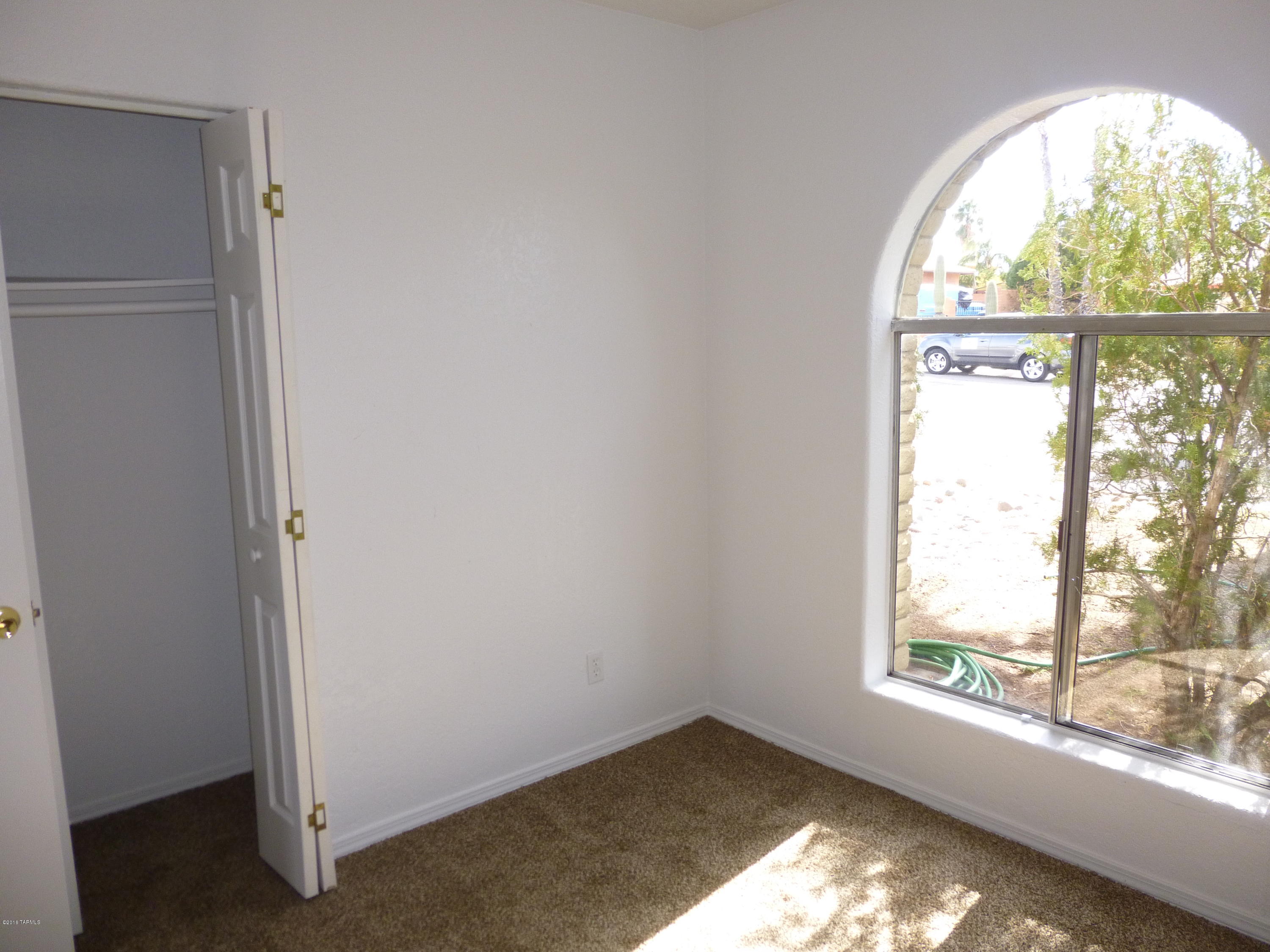 Orangewood Estates (110-212) - Residential