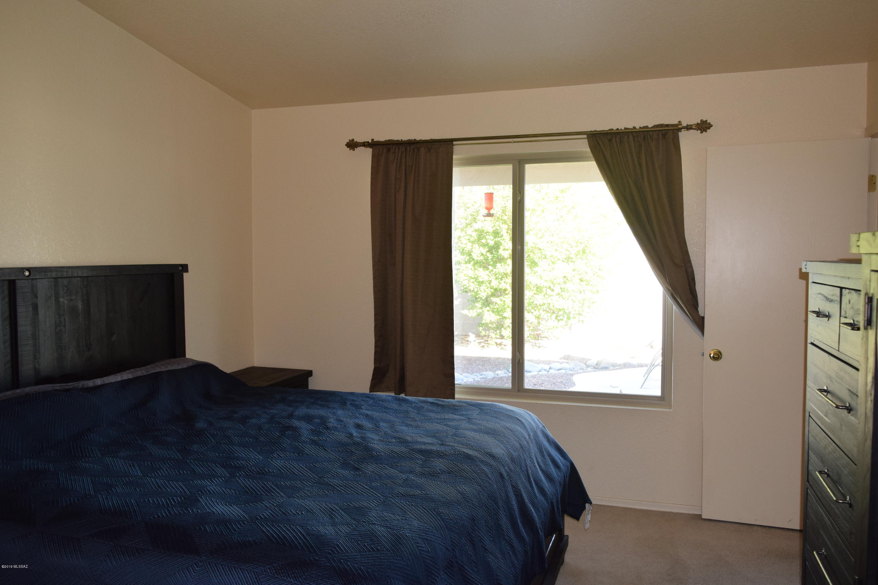 Silver Moon (1-101) - Residential