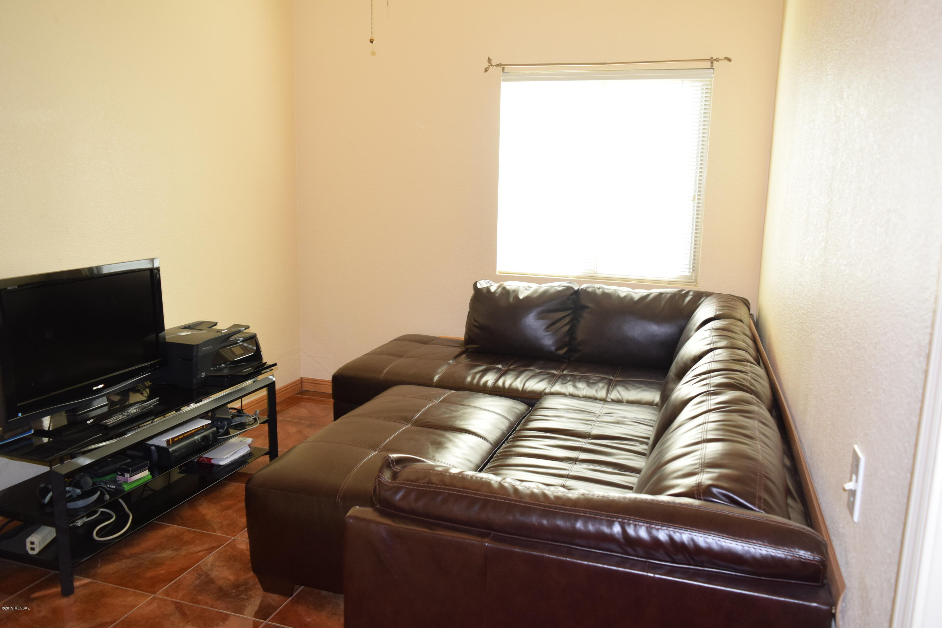 Silver Moon (1-101) - Residential