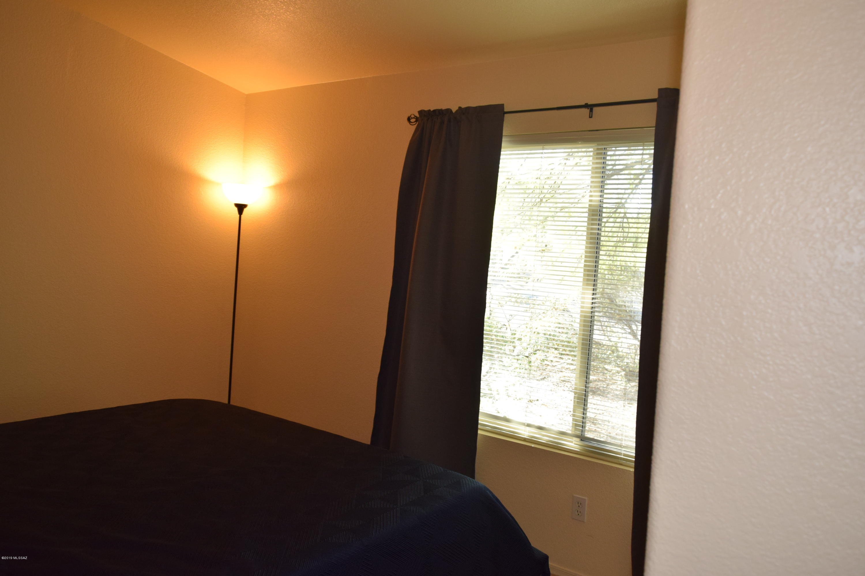 Silver Moon (1-101) - Residential