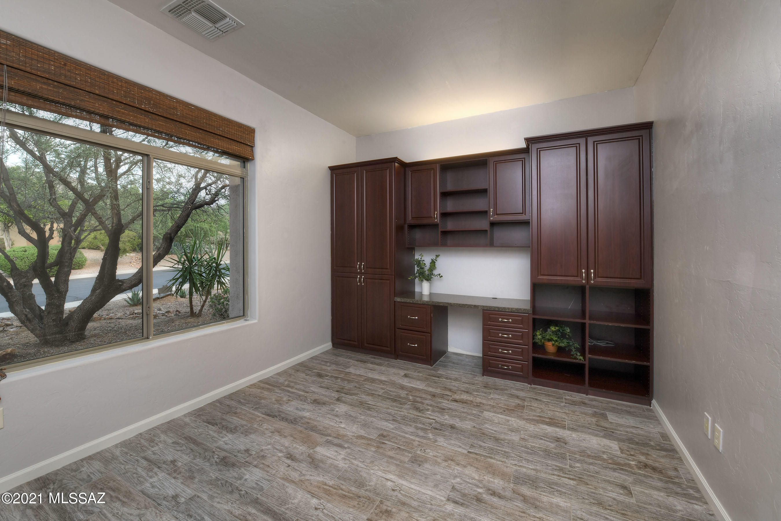 Dos Lagos at Dove Mountain (1-91) - Residential