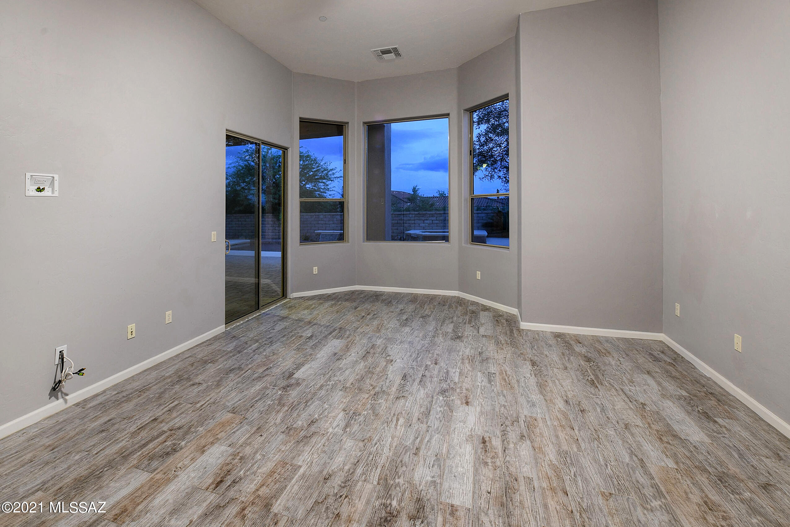 Dos Lagos at Dove Mountain (1-91) - Residential