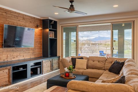 MLS: 22507380