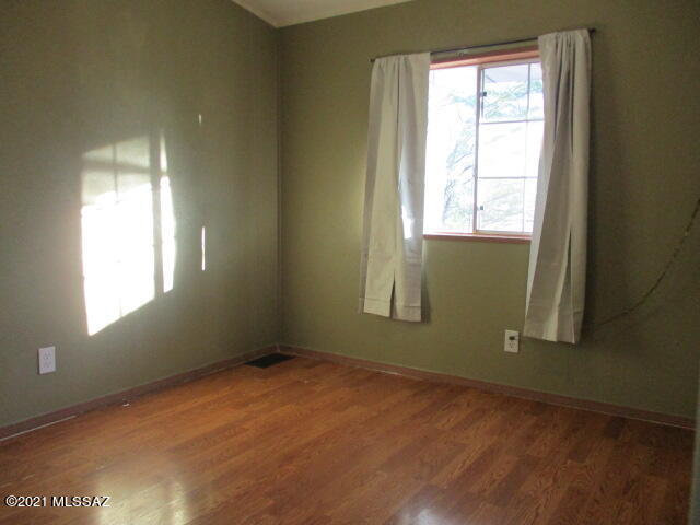 Unsubdivided - Residential