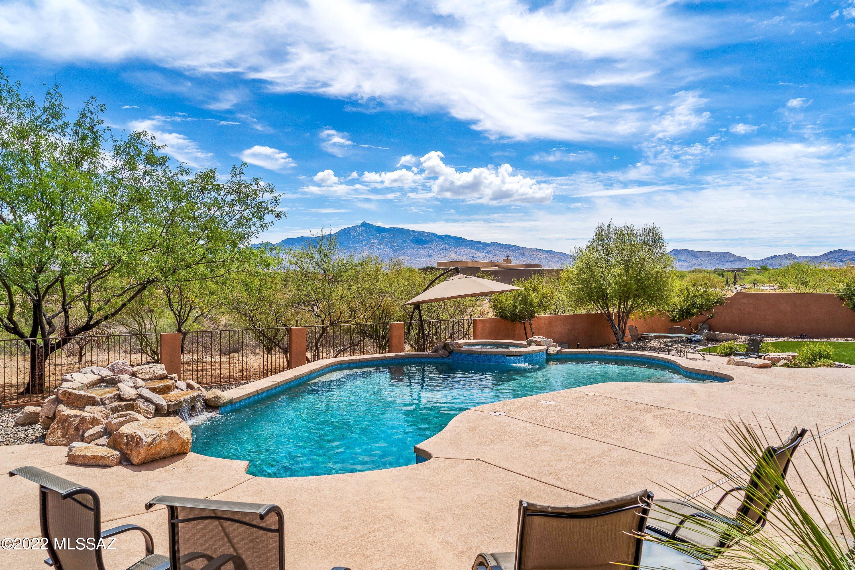 Coyote Creek (1-395) - Residential