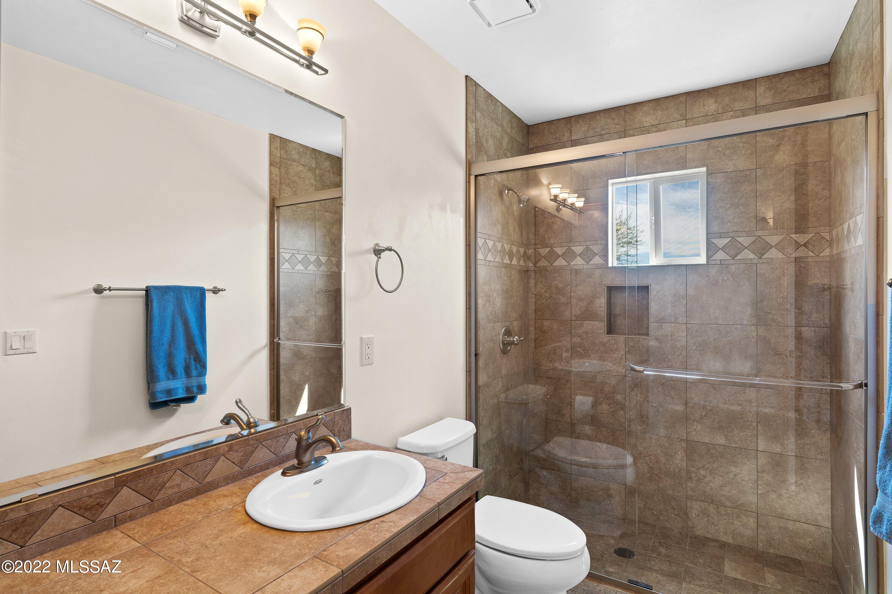 Coyote Creek (1-395) - Residential