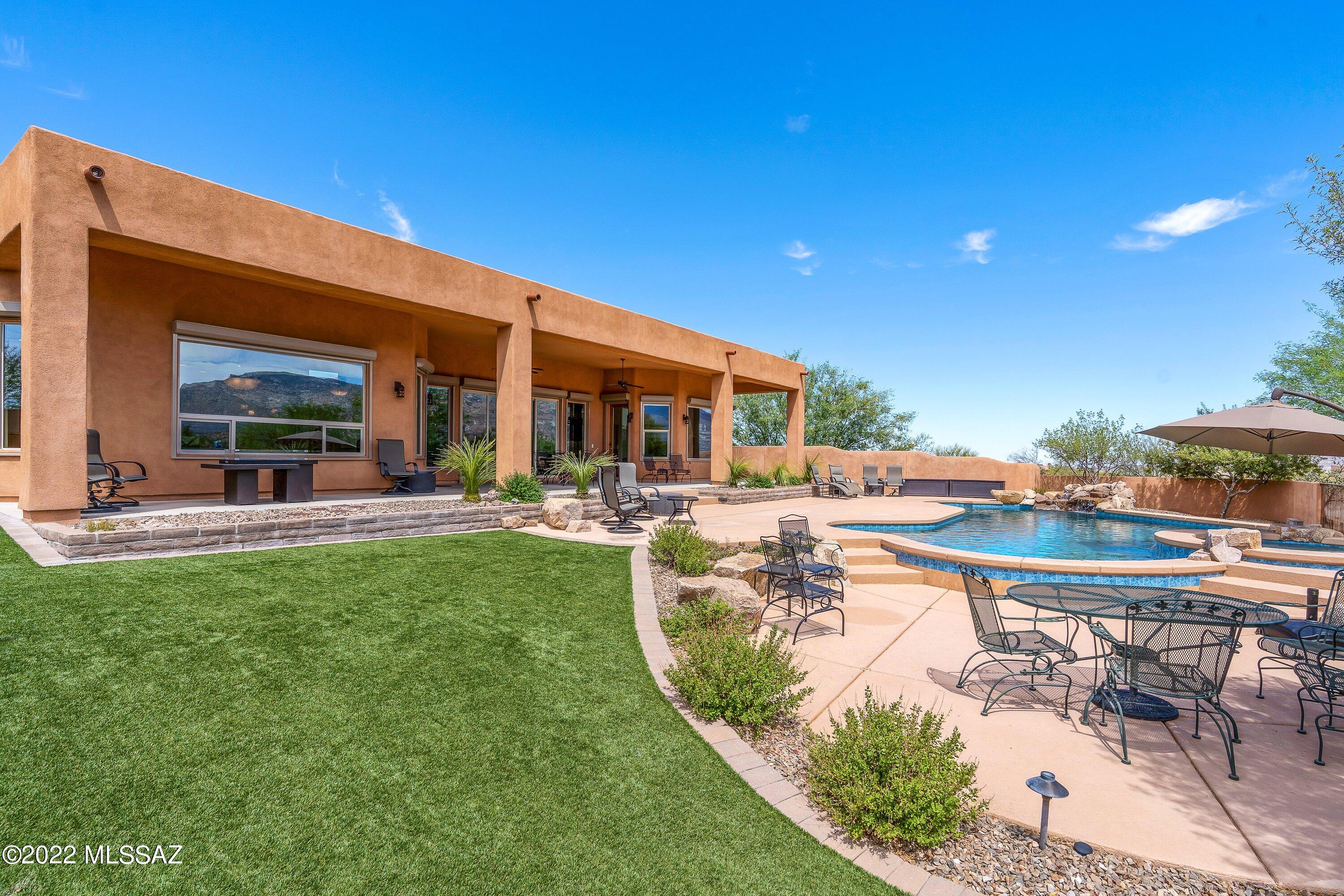 Coyote Creek (1-395) - Residential