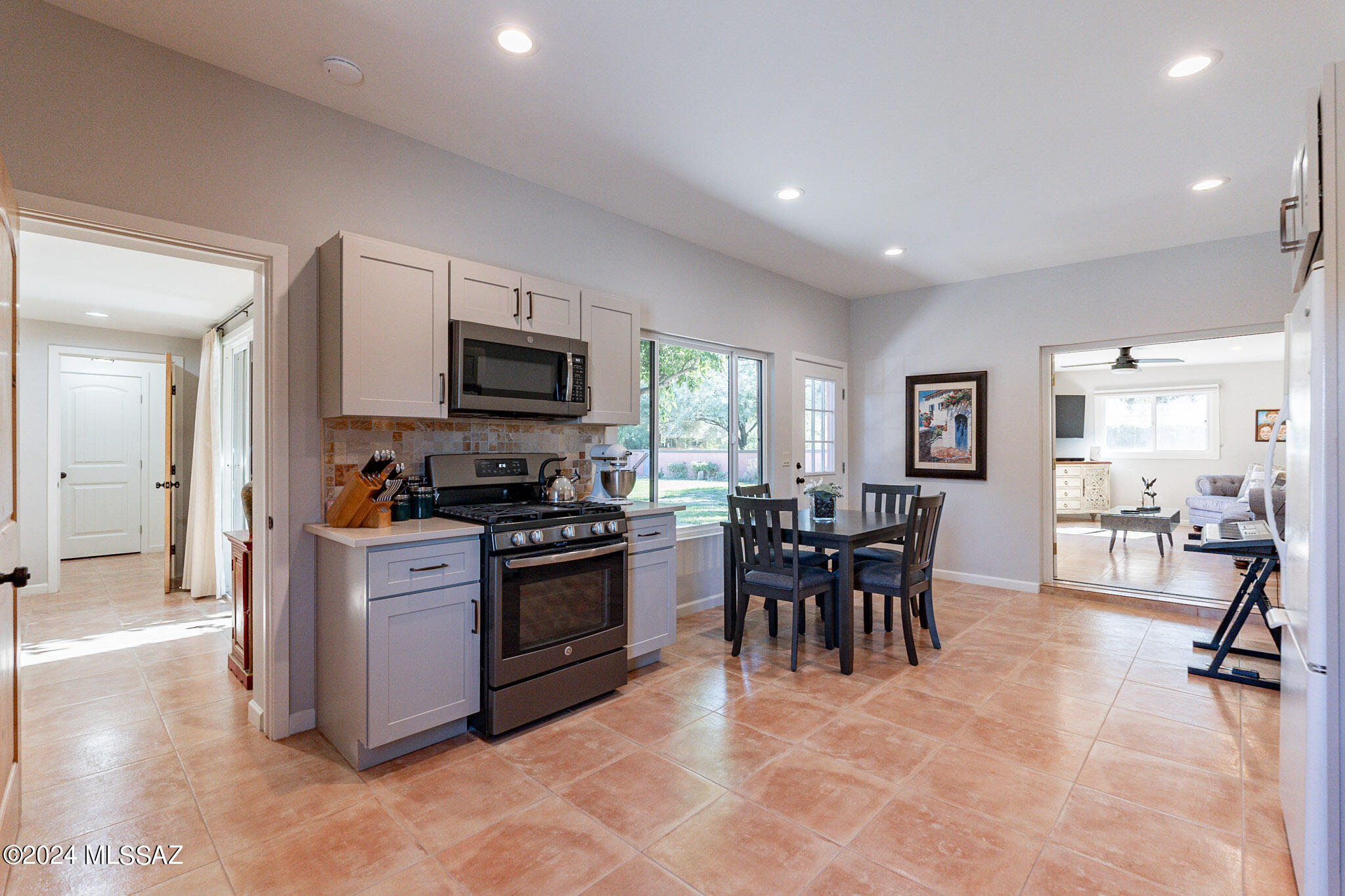 Country Club Estates NO. 1 - Residential