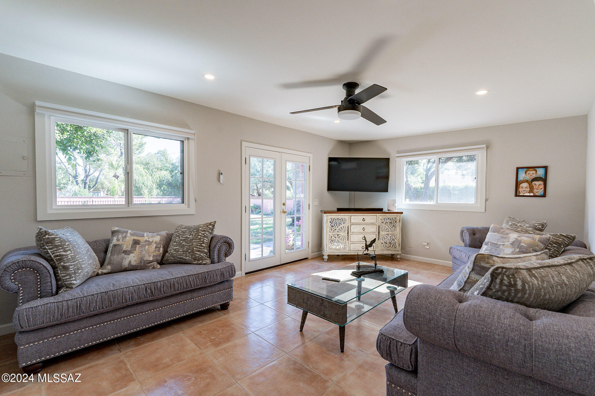 Country Club Estates NO. 1 - Residential