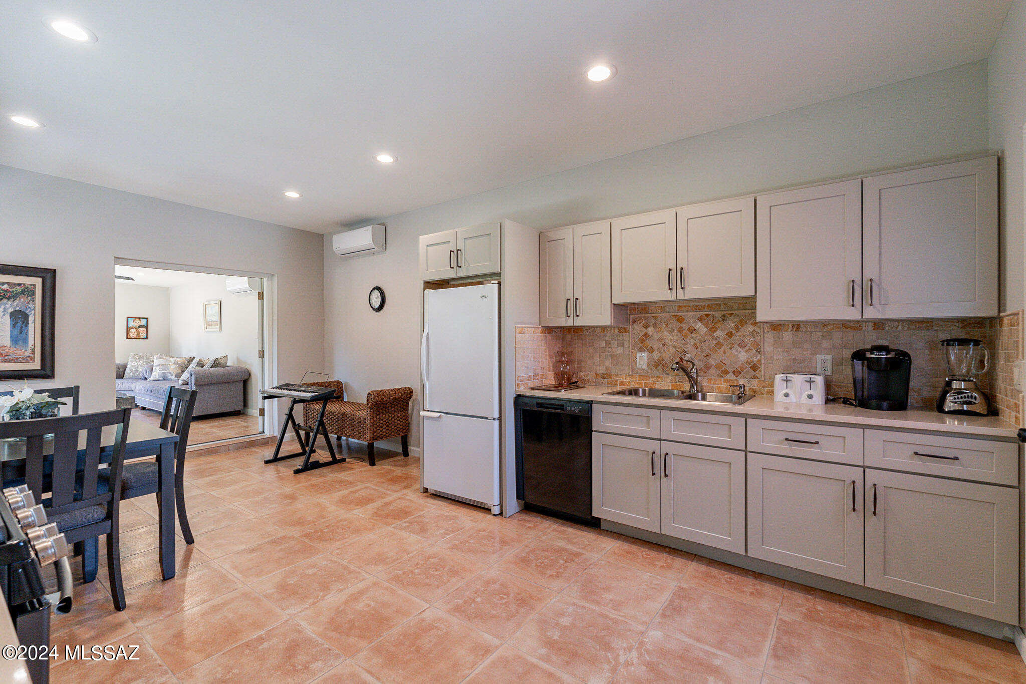 Country Club Estates NO. 1 - Residential