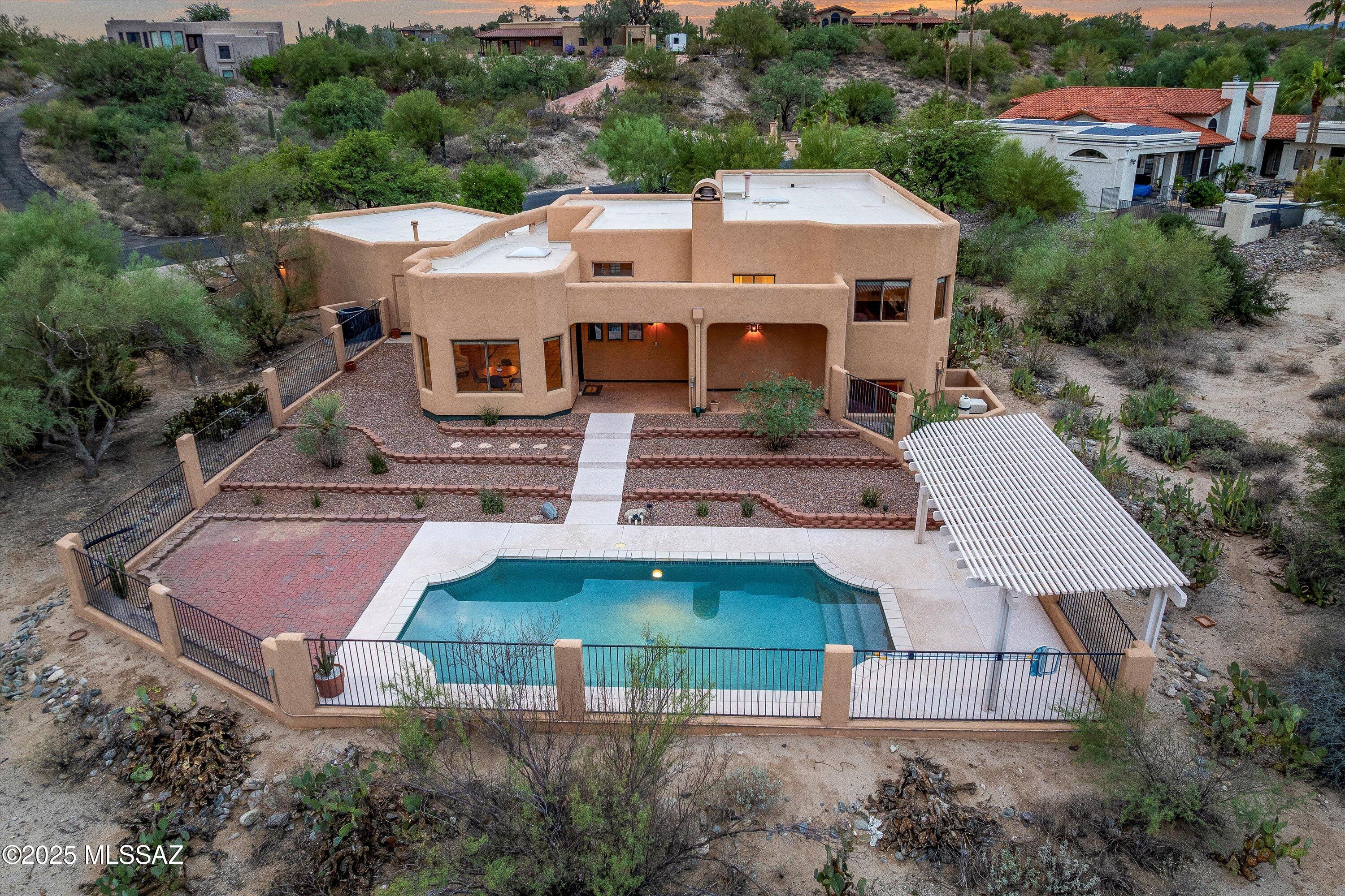 Monte Del Oro (1-187) - Residential