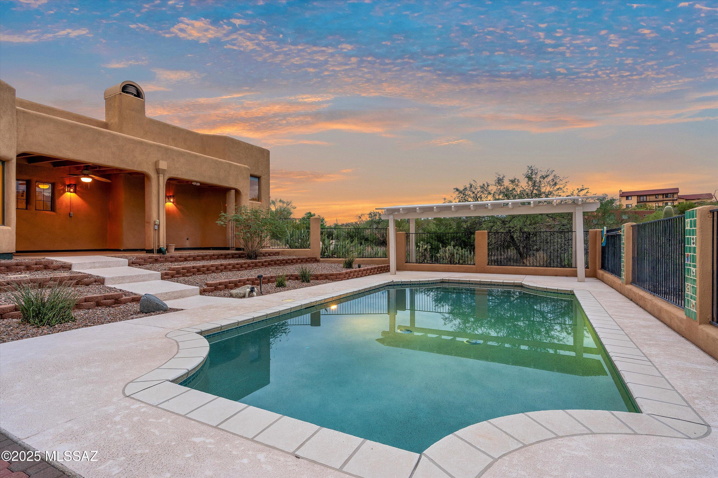 Monte Del Oro (1-187) - Residential