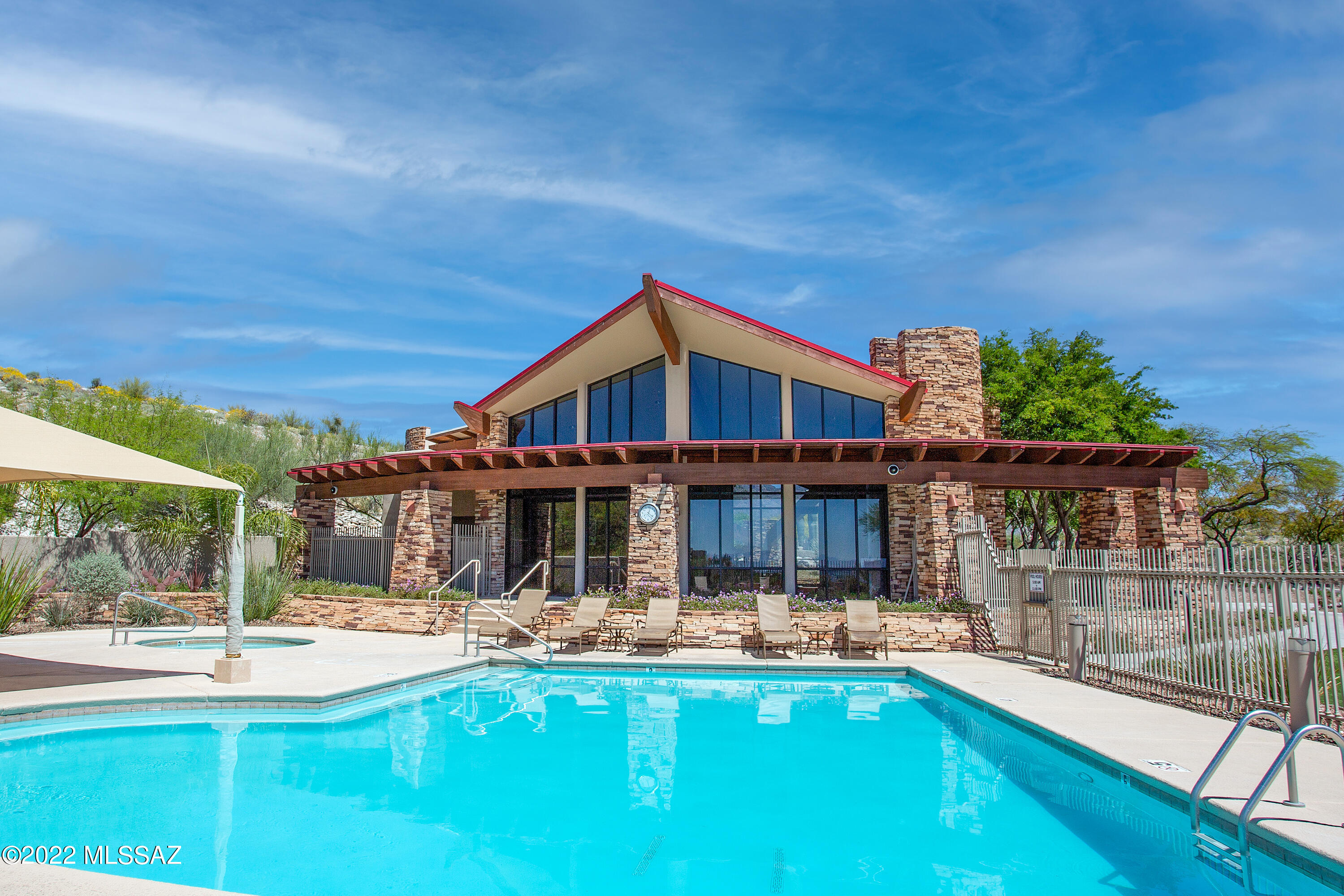 Sabino Mountain (1-290) - Residential