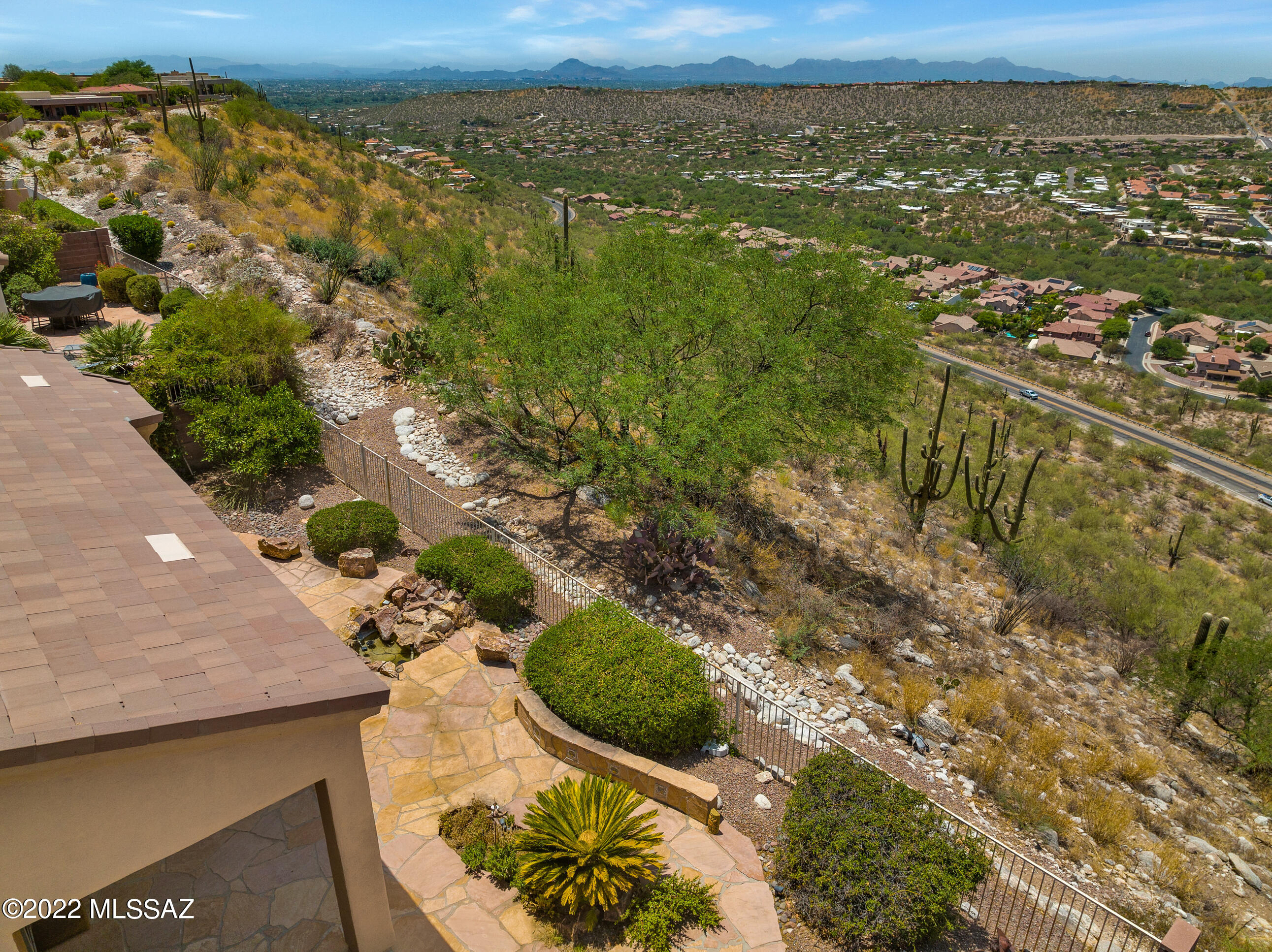 Sabino Mountain (1-290) - Residential
