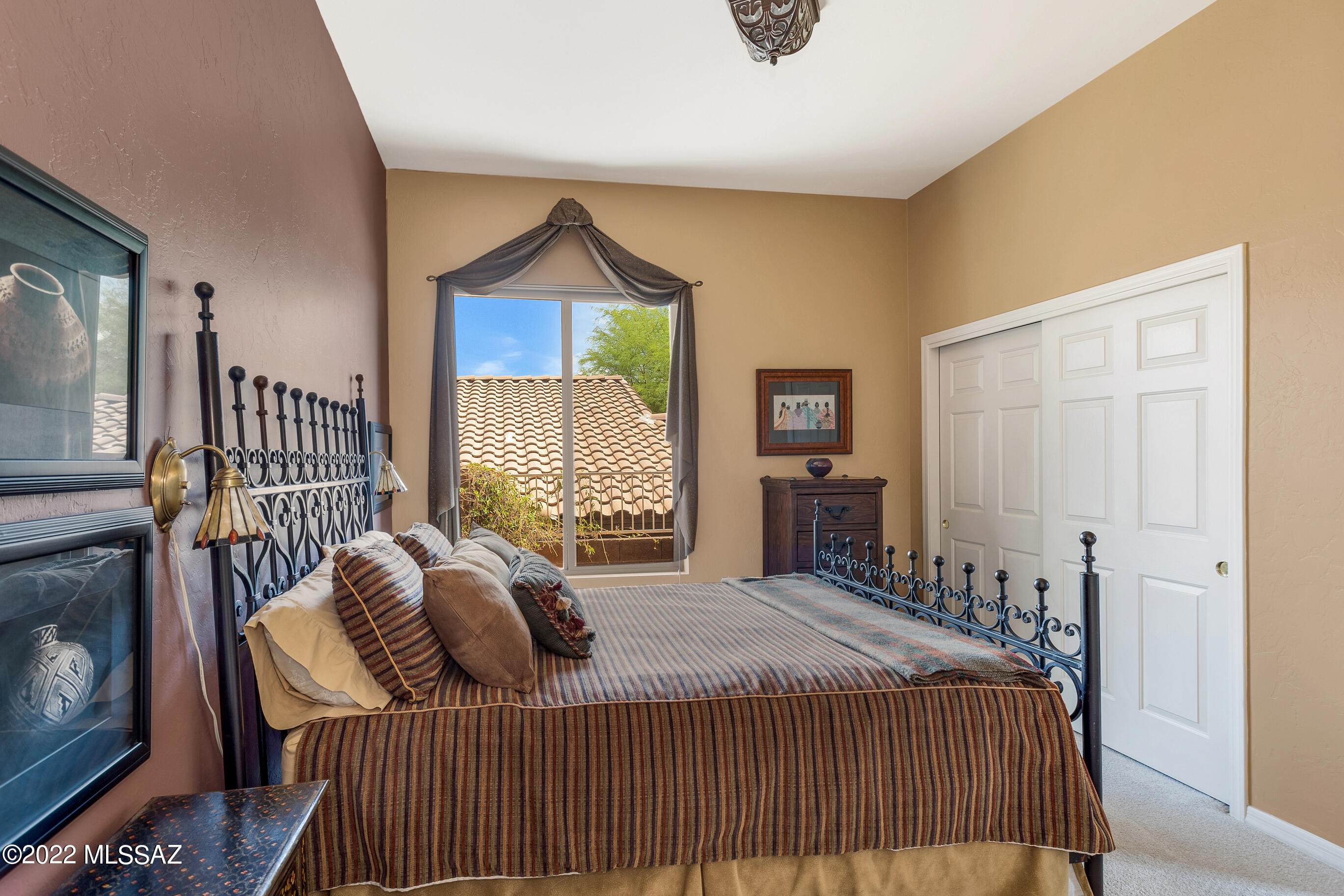 Sabino Mountain (1-290) - Residential