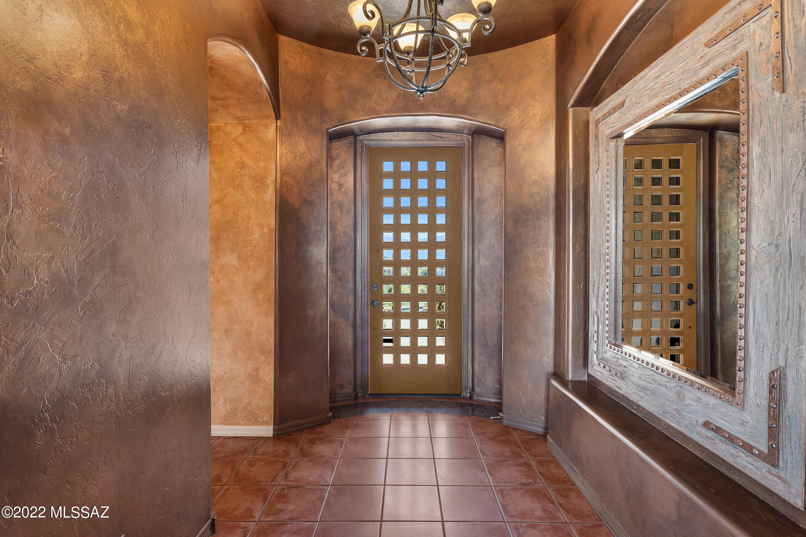 Sabino Mountain (1-290) - Residential