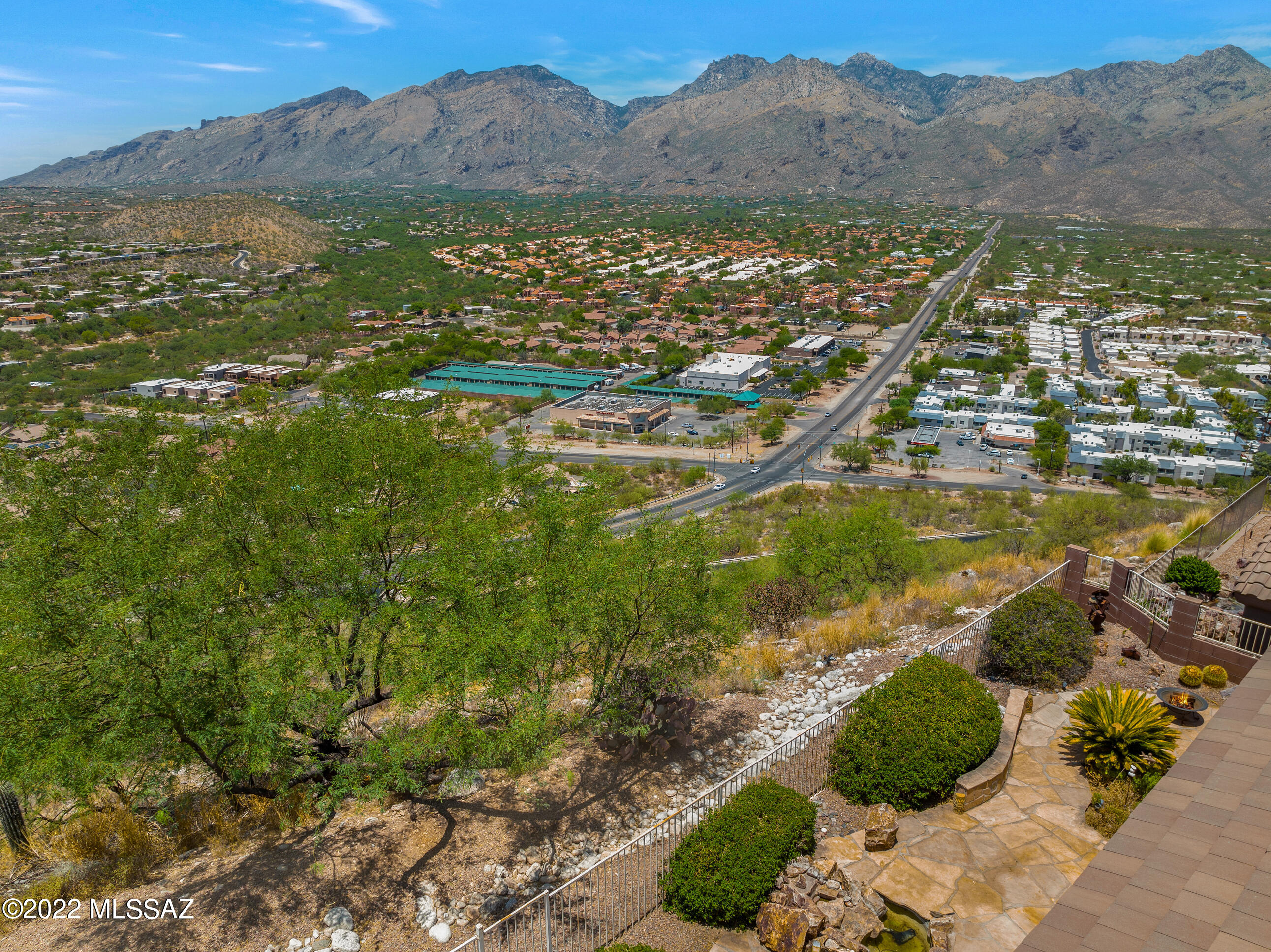 Sabino Mountain (1-290) - Residential