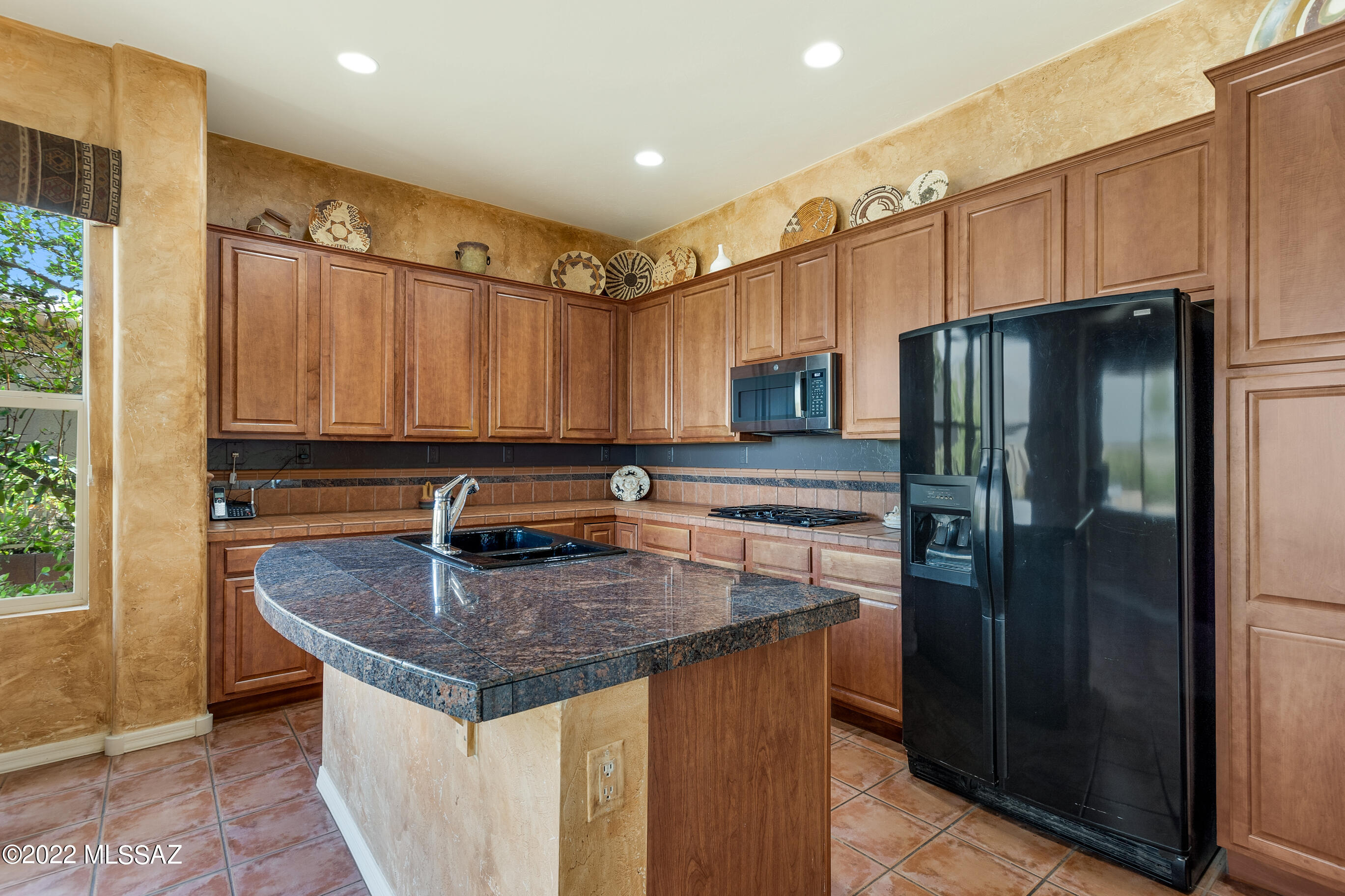 Sabino Mountain (1-290) - Residential