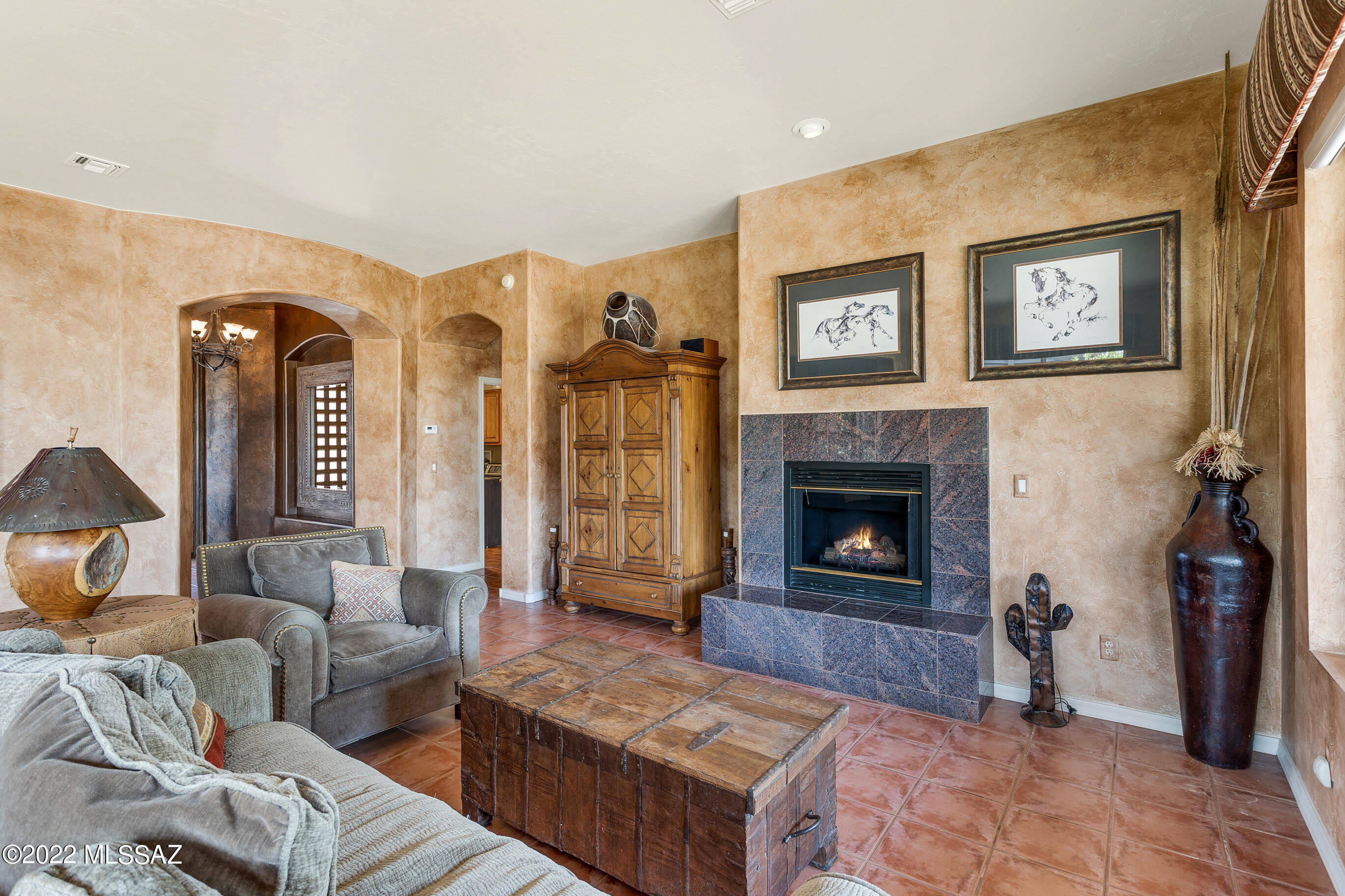 Sabino Mountain (1-290) - Residential