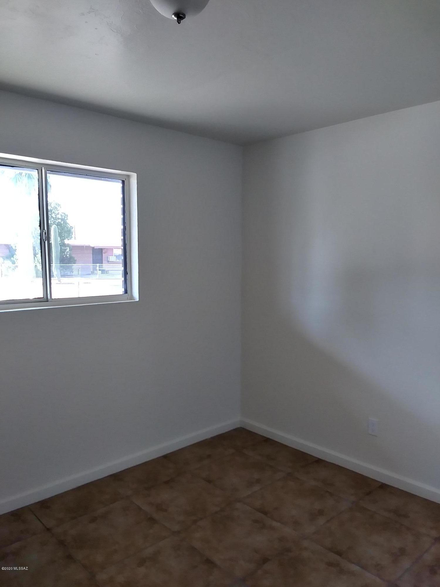 Palmdale (1-99, 200-208) - Residential