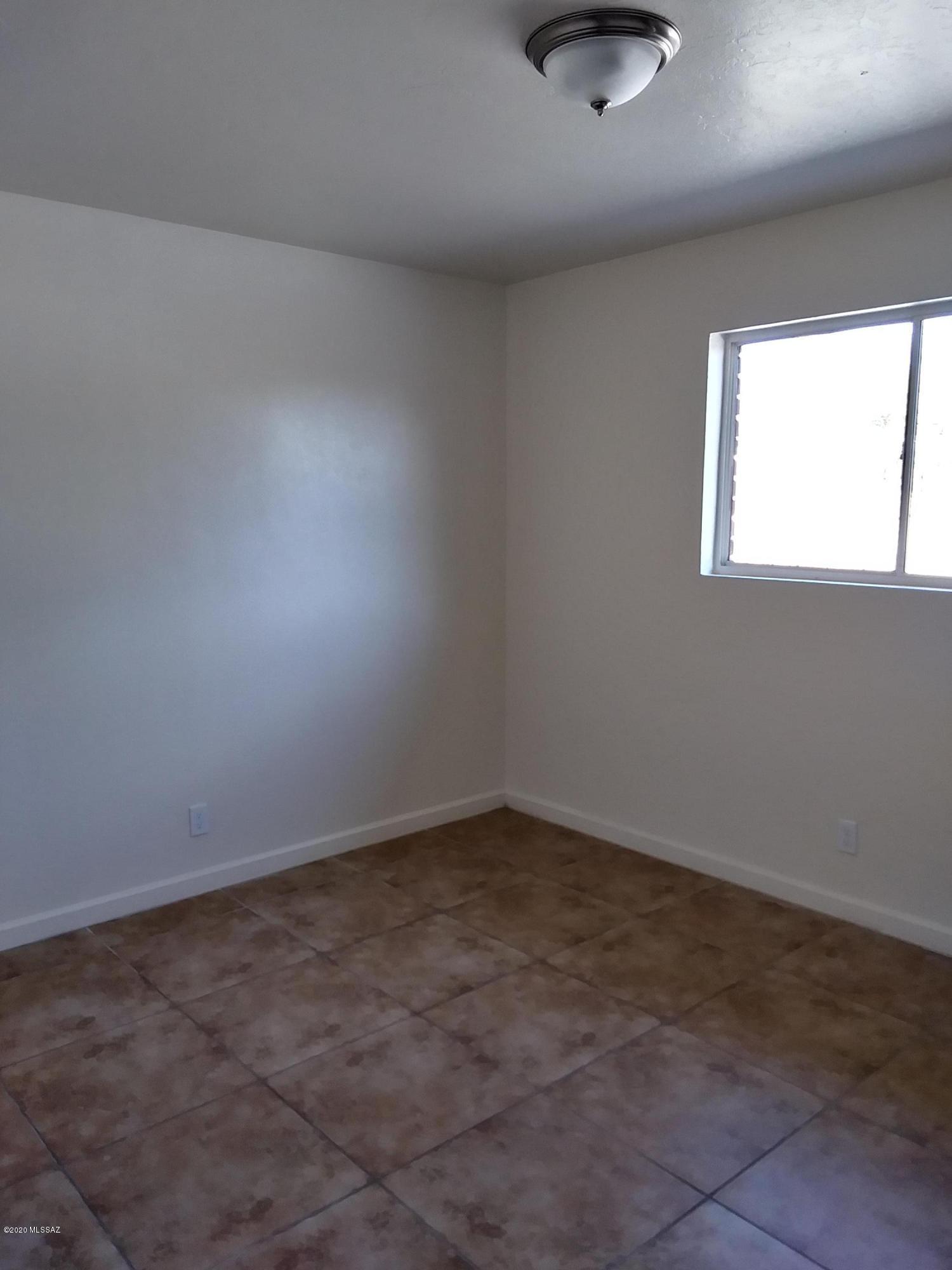 Palmdale (1-99, 200-208) - Residential