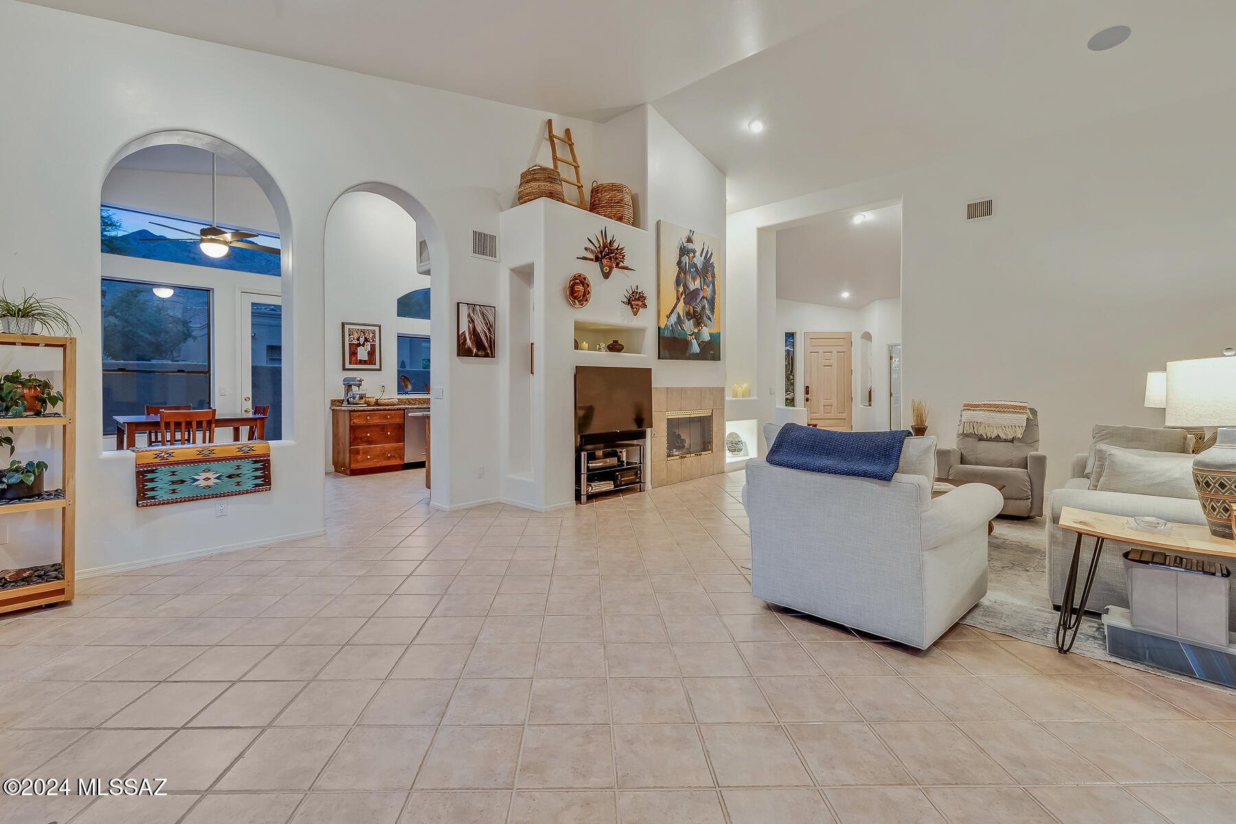 Ventana Canyon Golf Villas - Residential