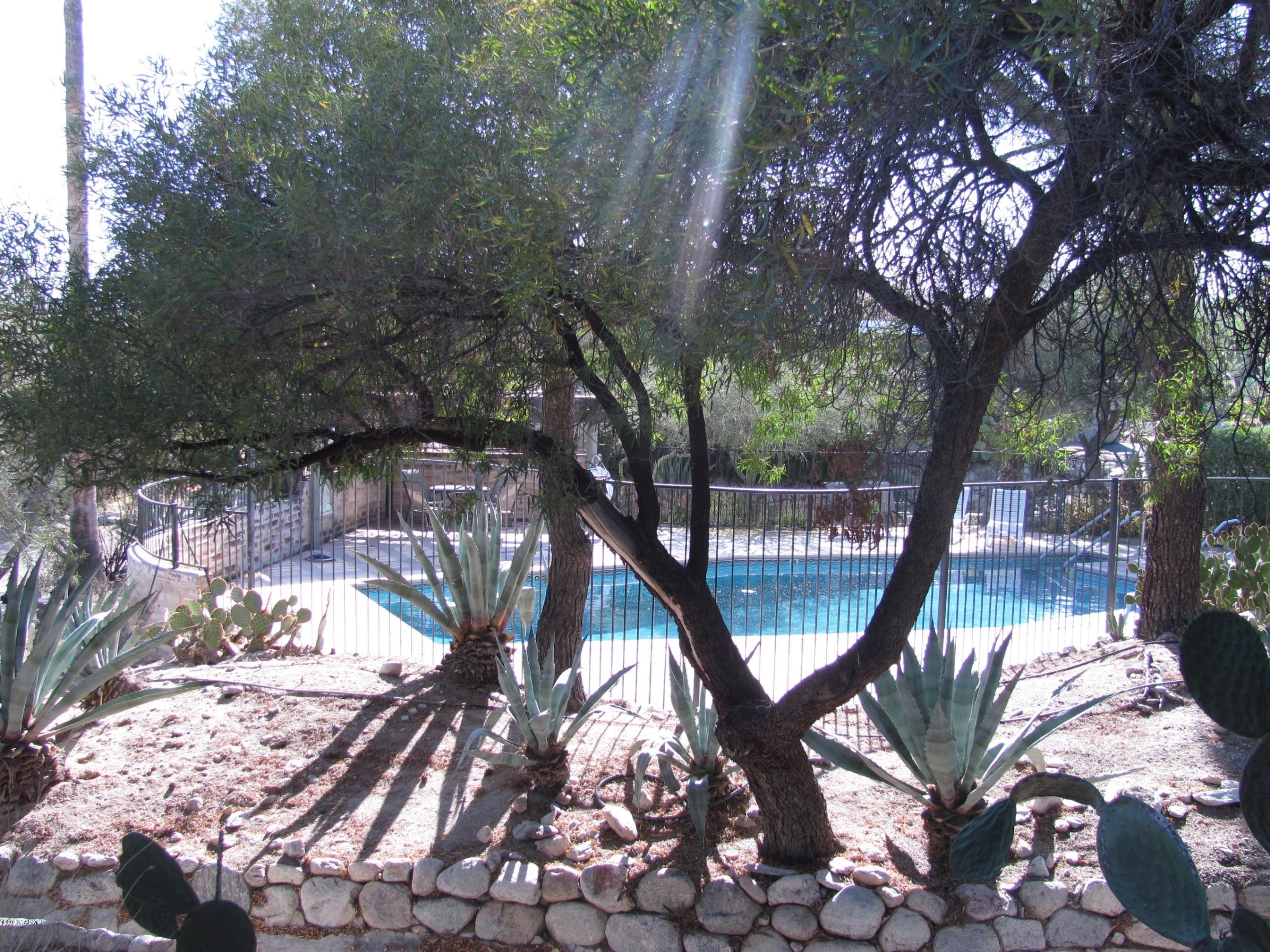 Catalina Foothills Estates 6 Th - Residential Lease