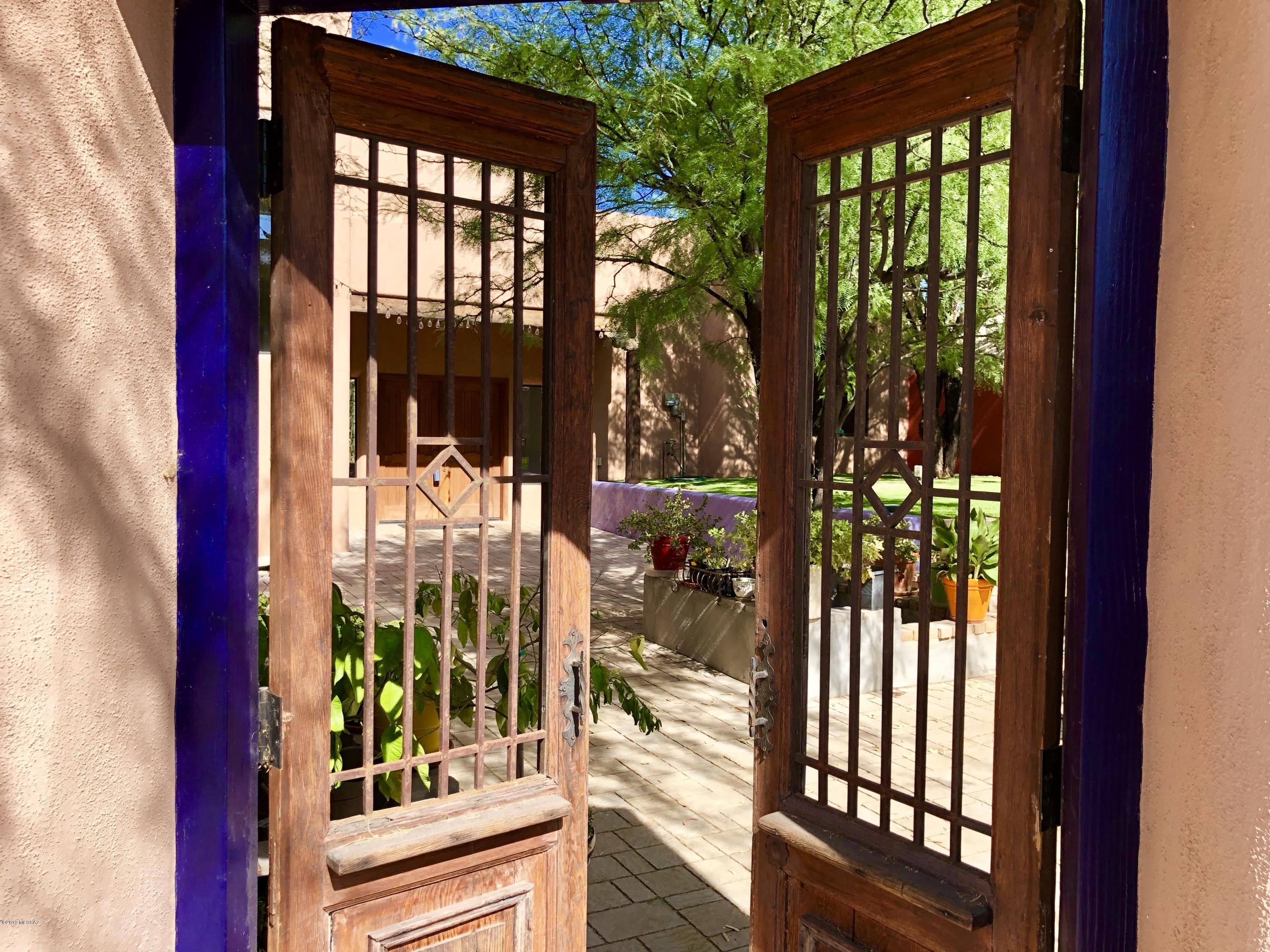 Sin Vacas (1-127 & 129-235) - Residential