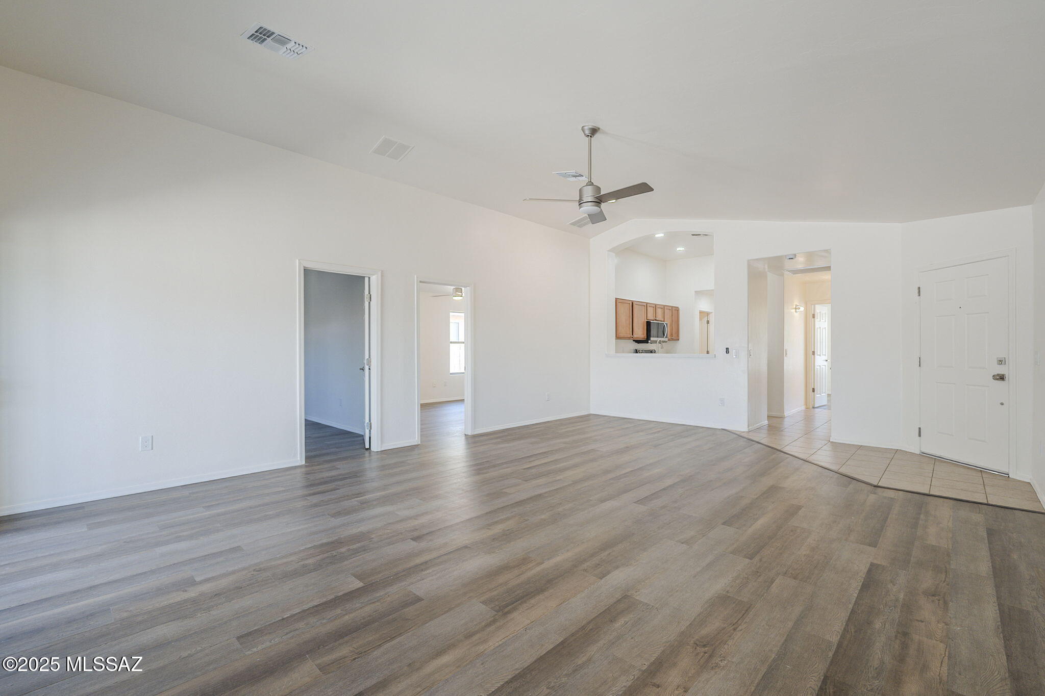 6603 E Ladonna Lane