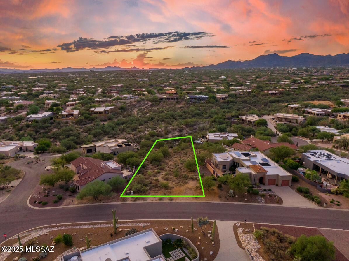 12457 N Piping Rock Road 48