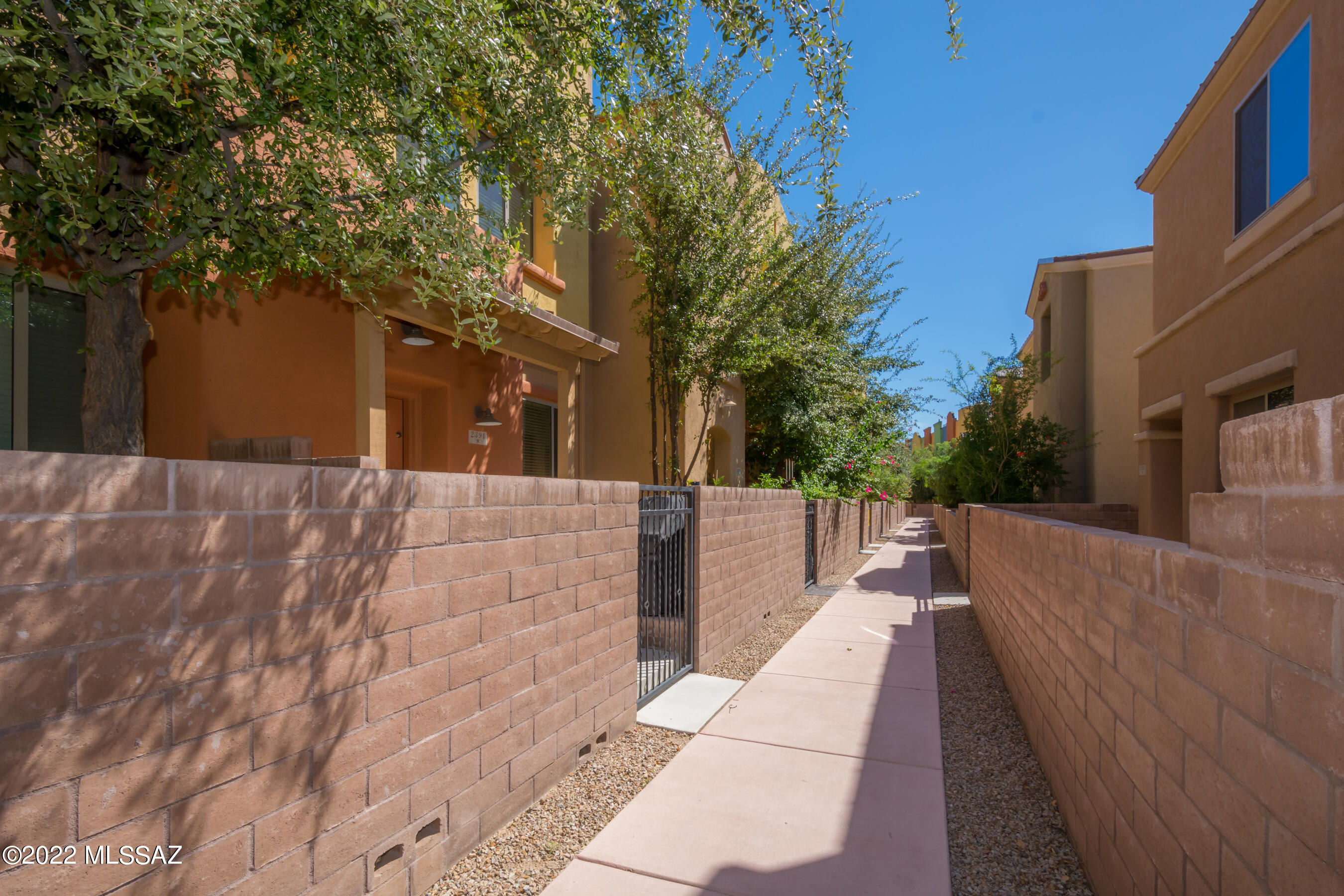 River Walk (1-140) - Residential