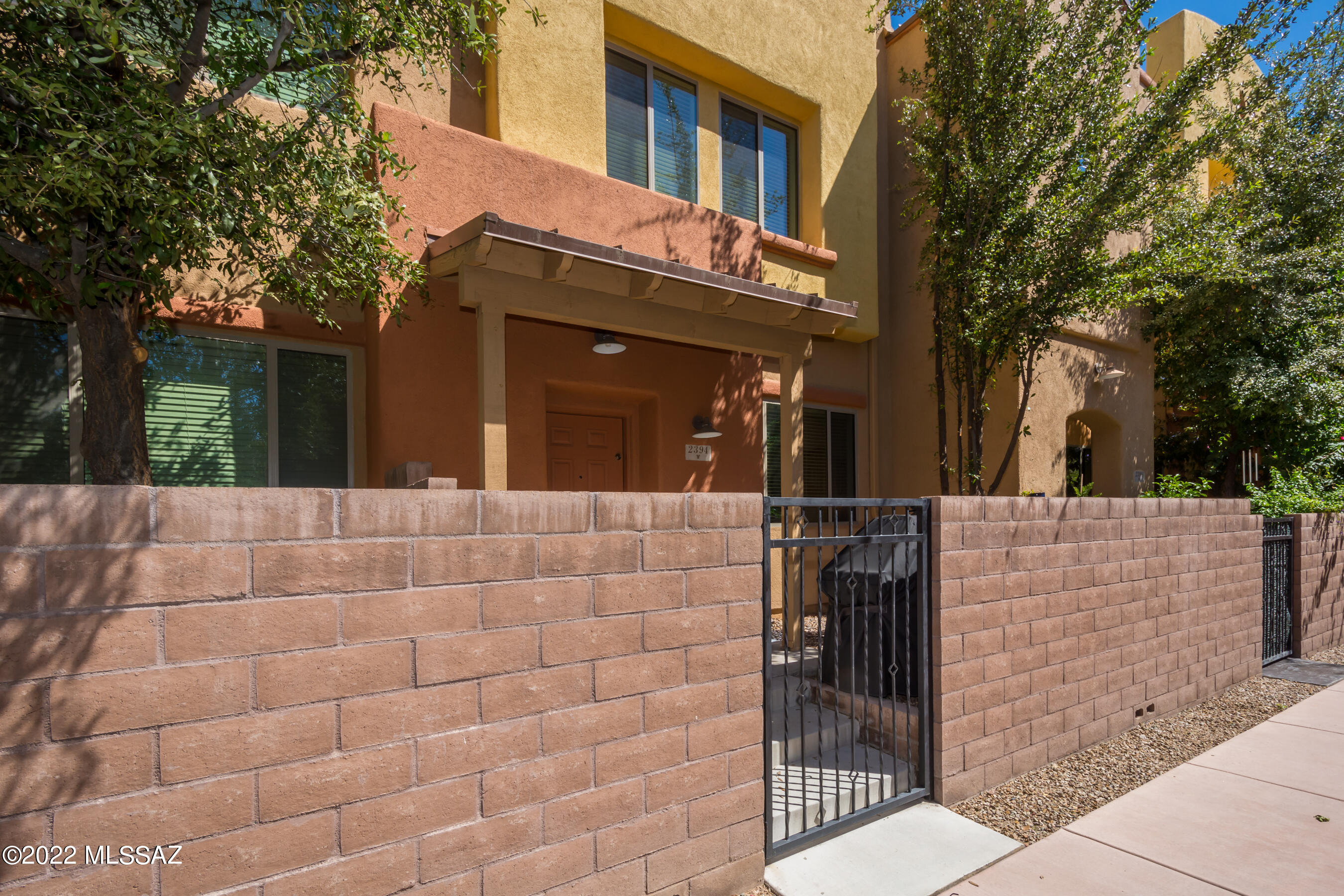 River Walk (1-140) - Residential