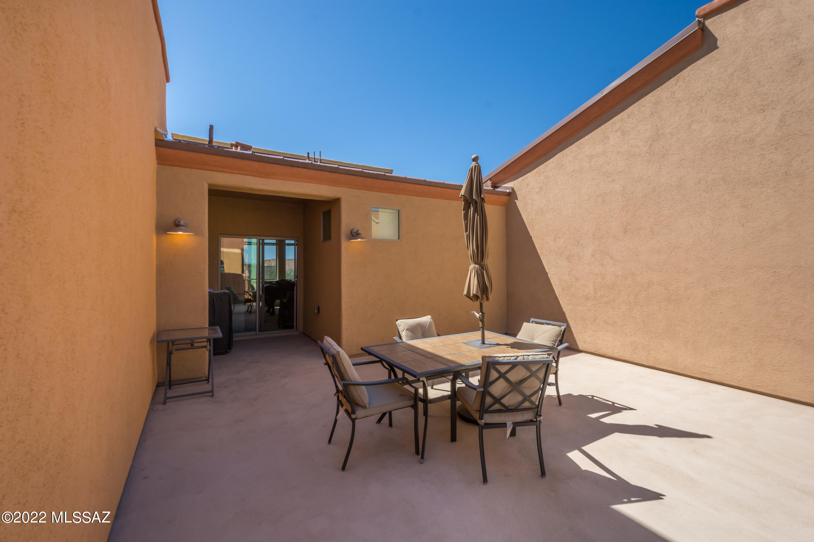 River Walk (1-140) - Residential