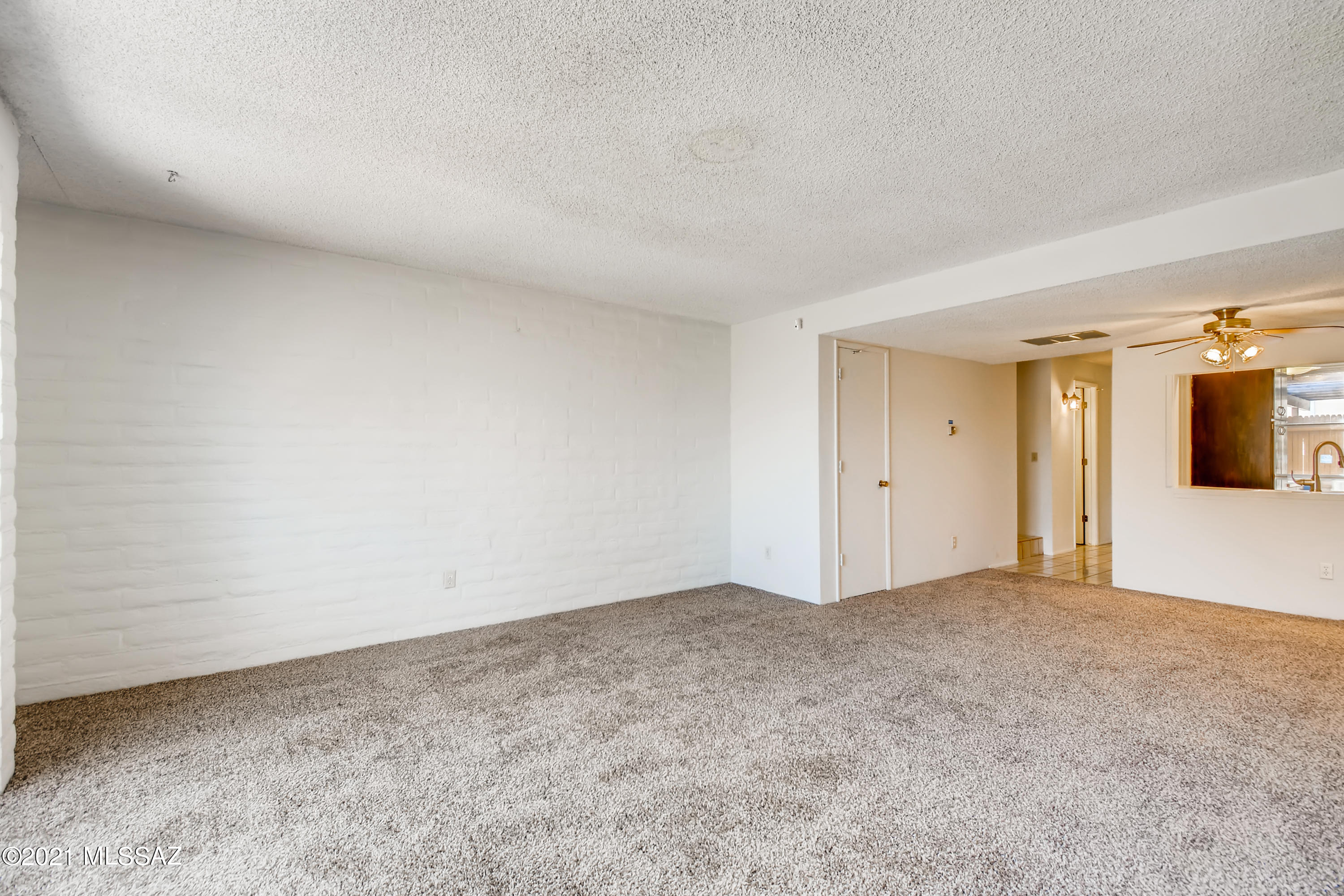 Tucson North Townhome Apts. - Residential