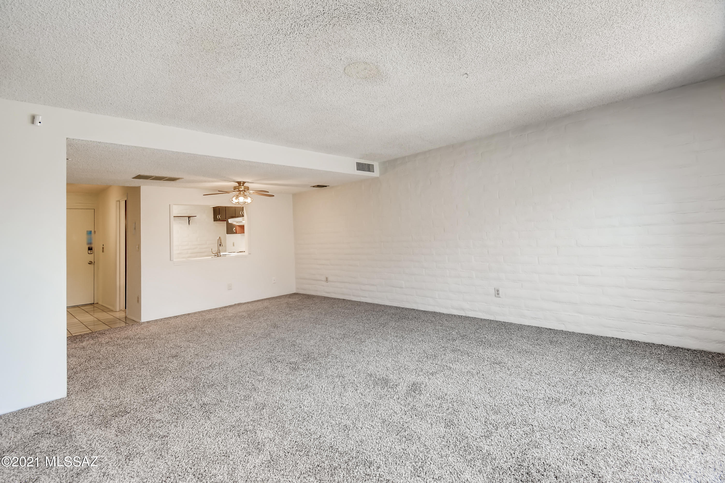 Tucson North Townhome Apts. - Residential