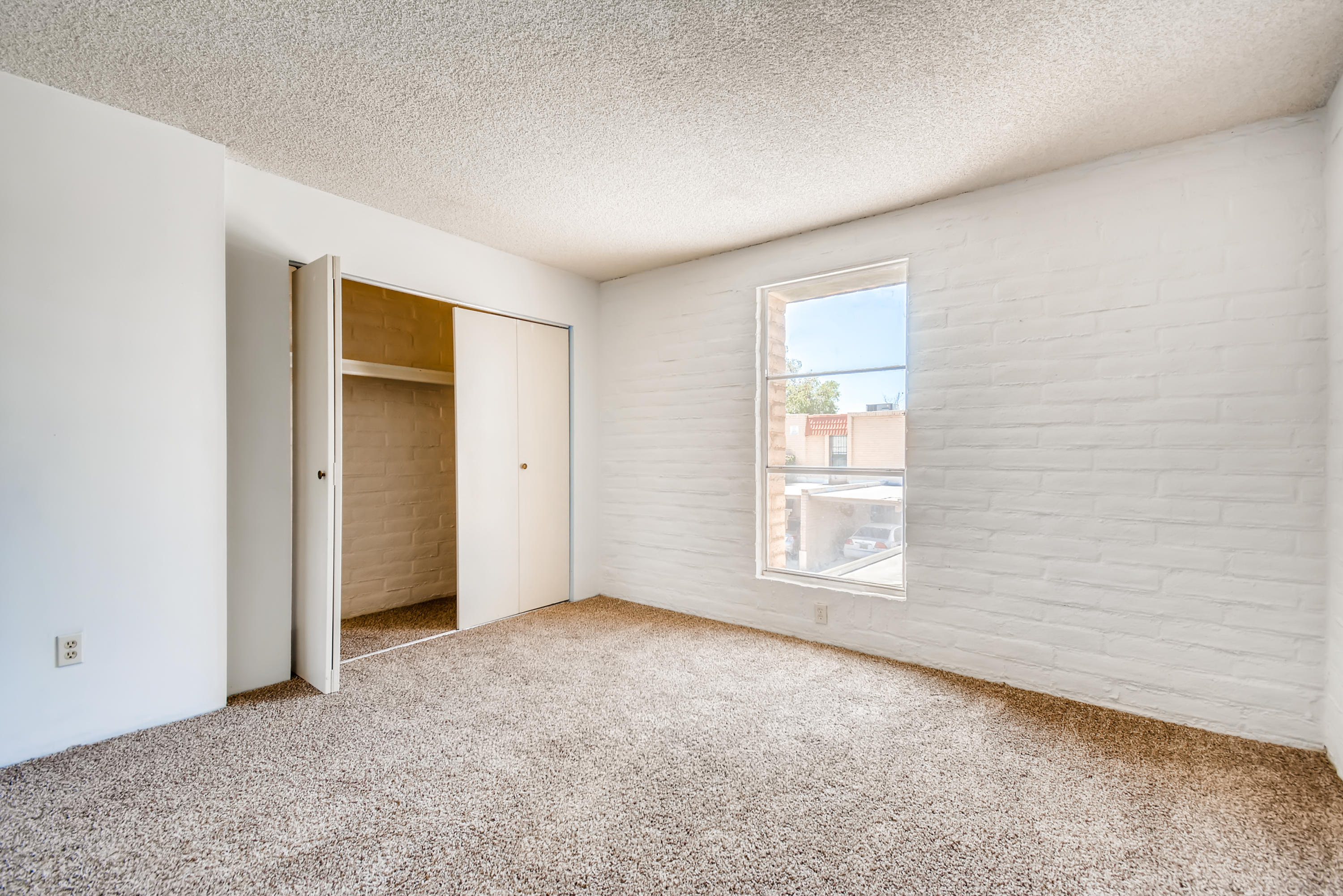 Tucson North Townhome Apts. - Residential