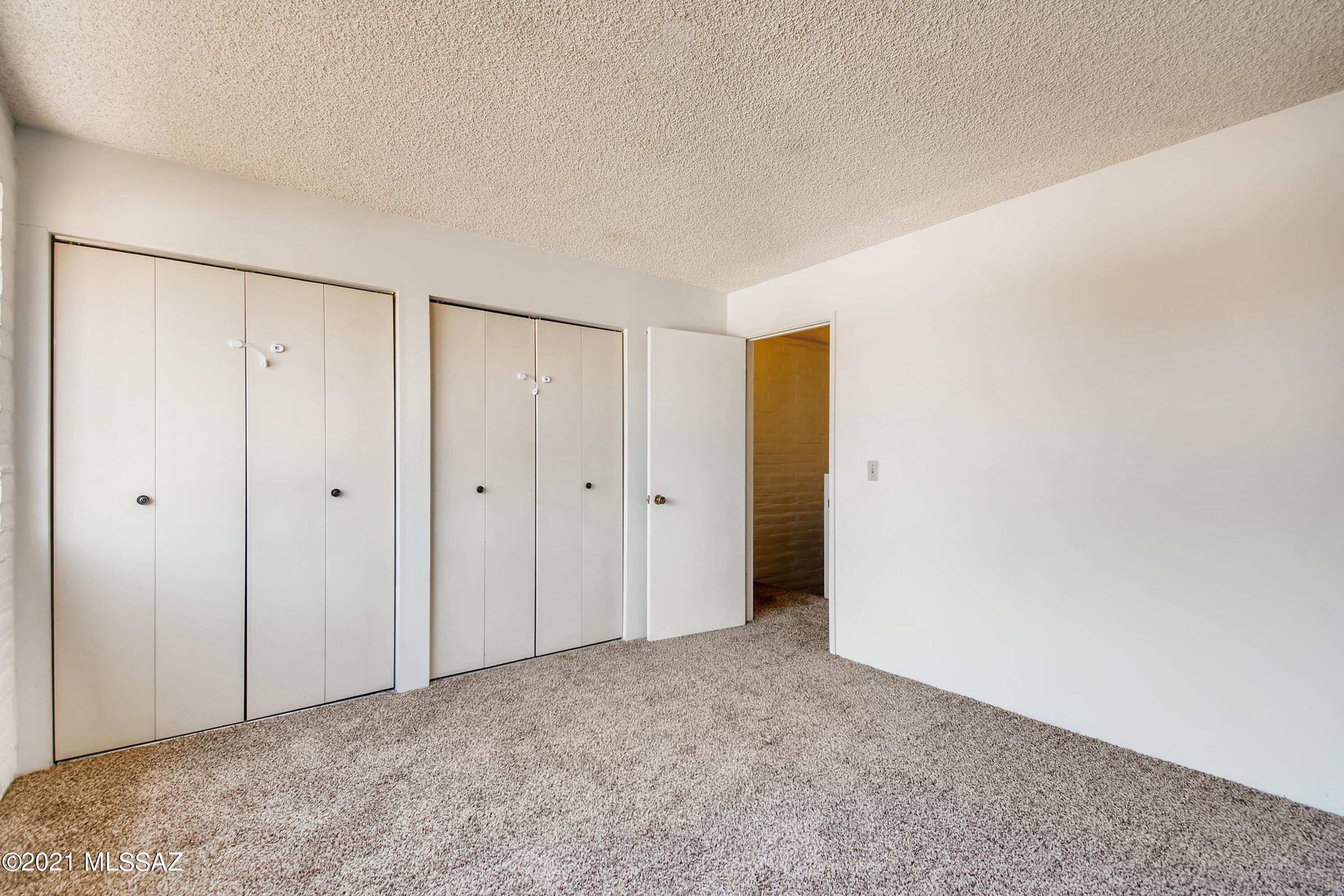 Tucson North Townhome Apts. - Residential