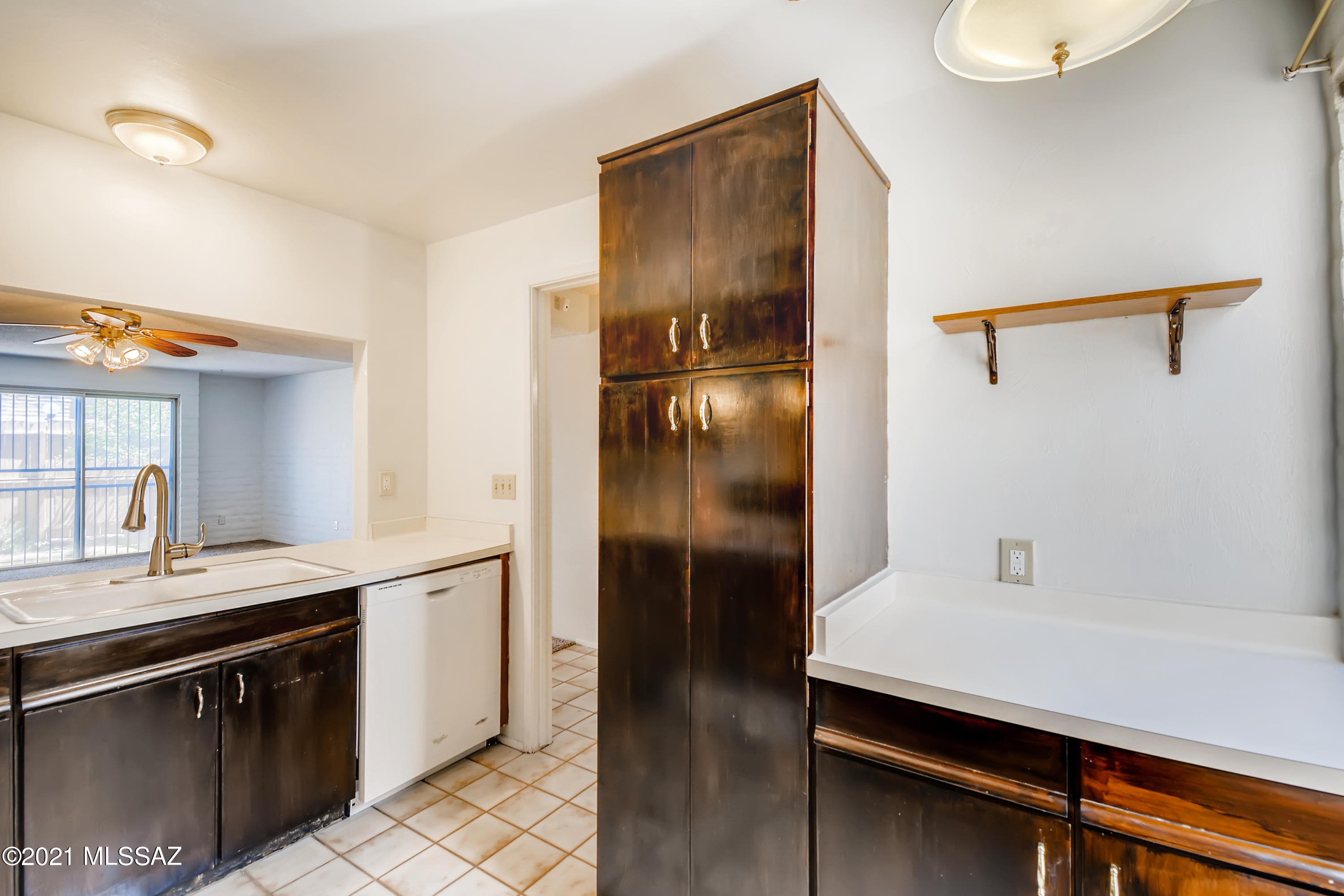 Tucson North Townhome Apts. - Residential