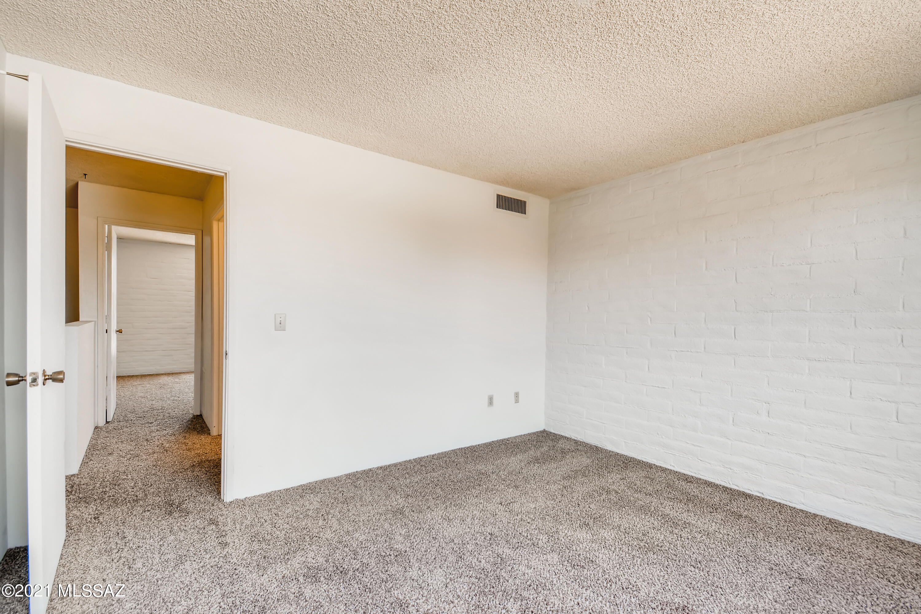 Tucson North Townhome Apts. - Residential