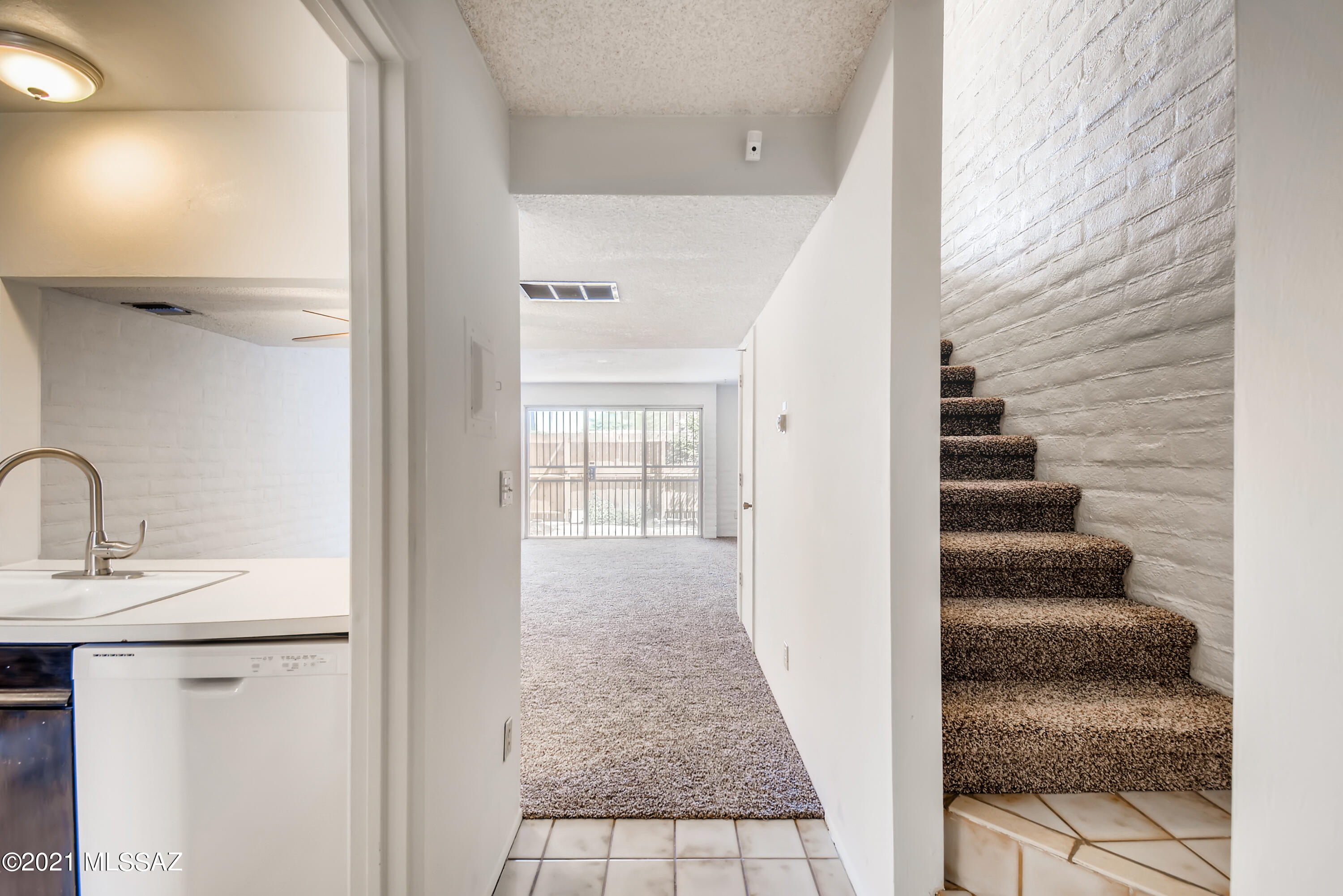 Tucson North Townhome Apts. - Residential