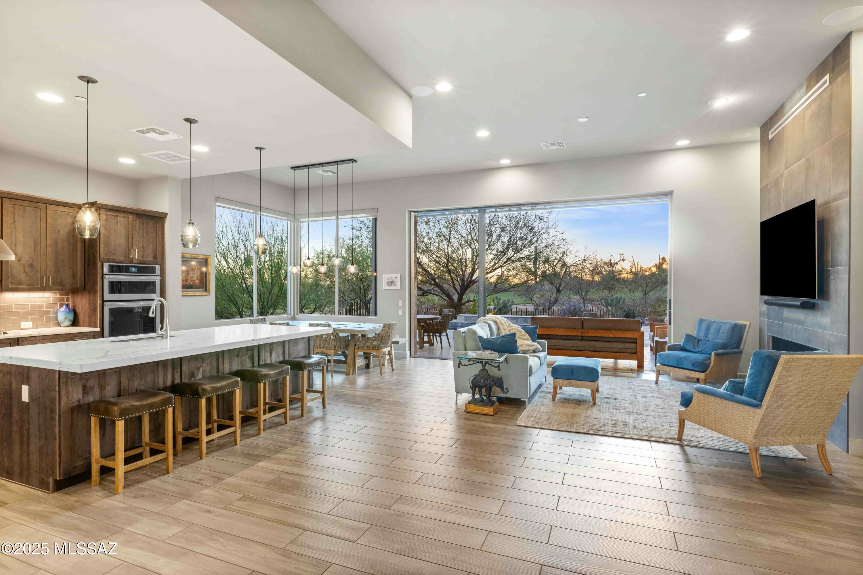 The Enclave At Stone Canyon V - Residential