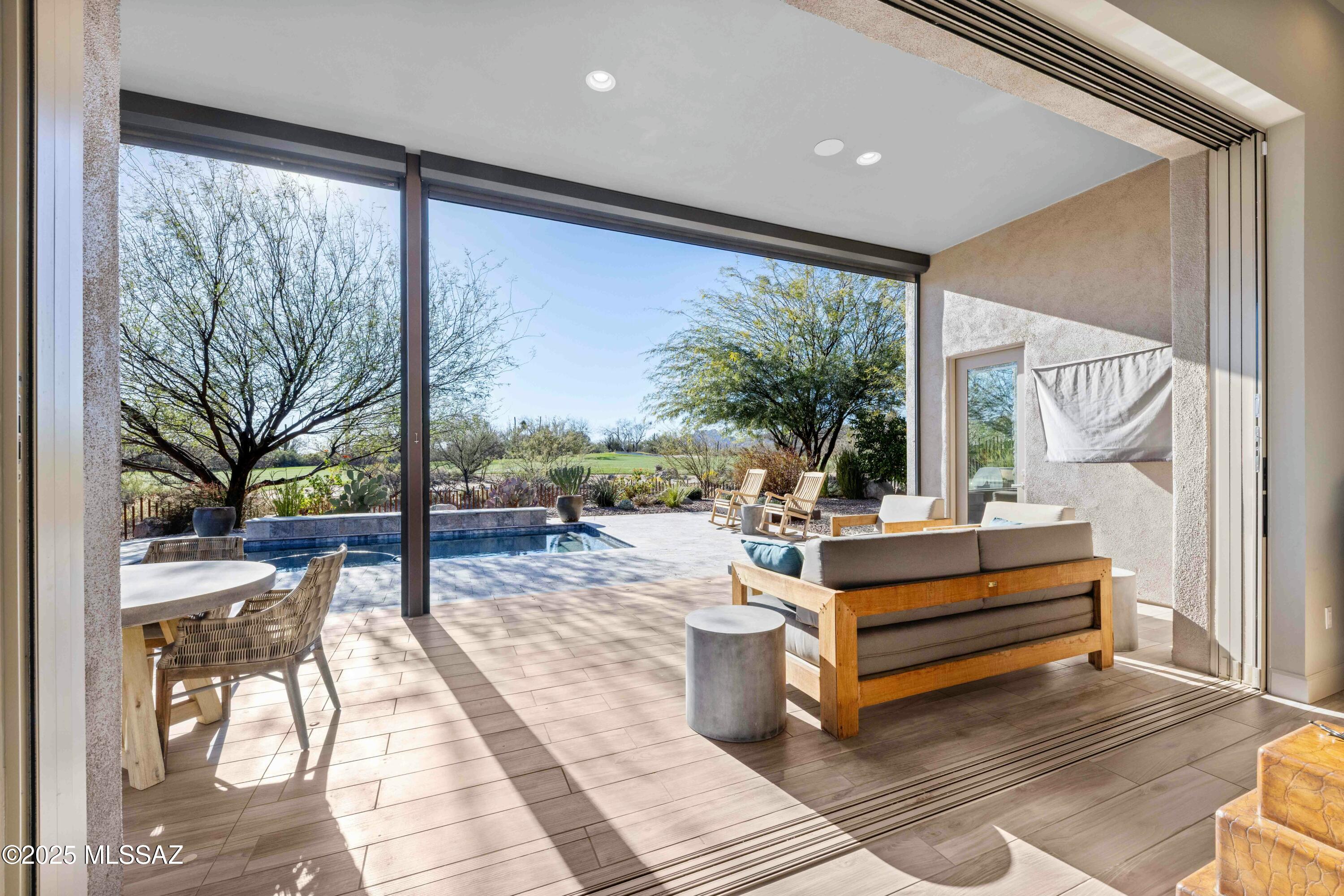 The Enclave At Stone Canyon V - Residential