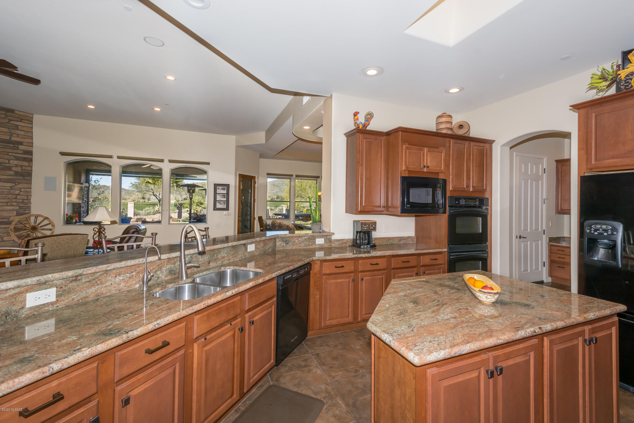 Dos Lagos at Dove Mountain (1-91) - Residential