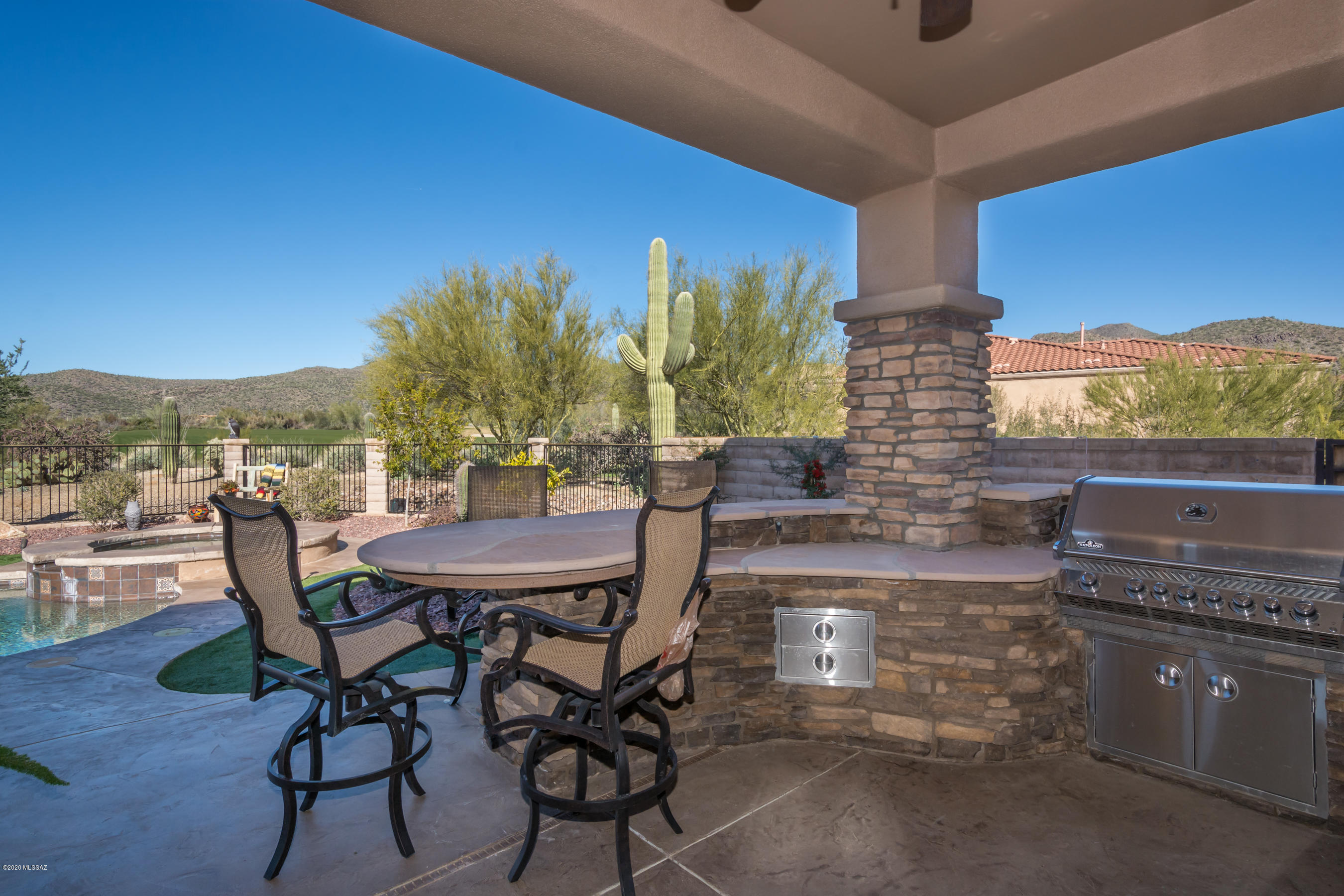 Dos Lagos at Dove Mountain (1-91) - Residential