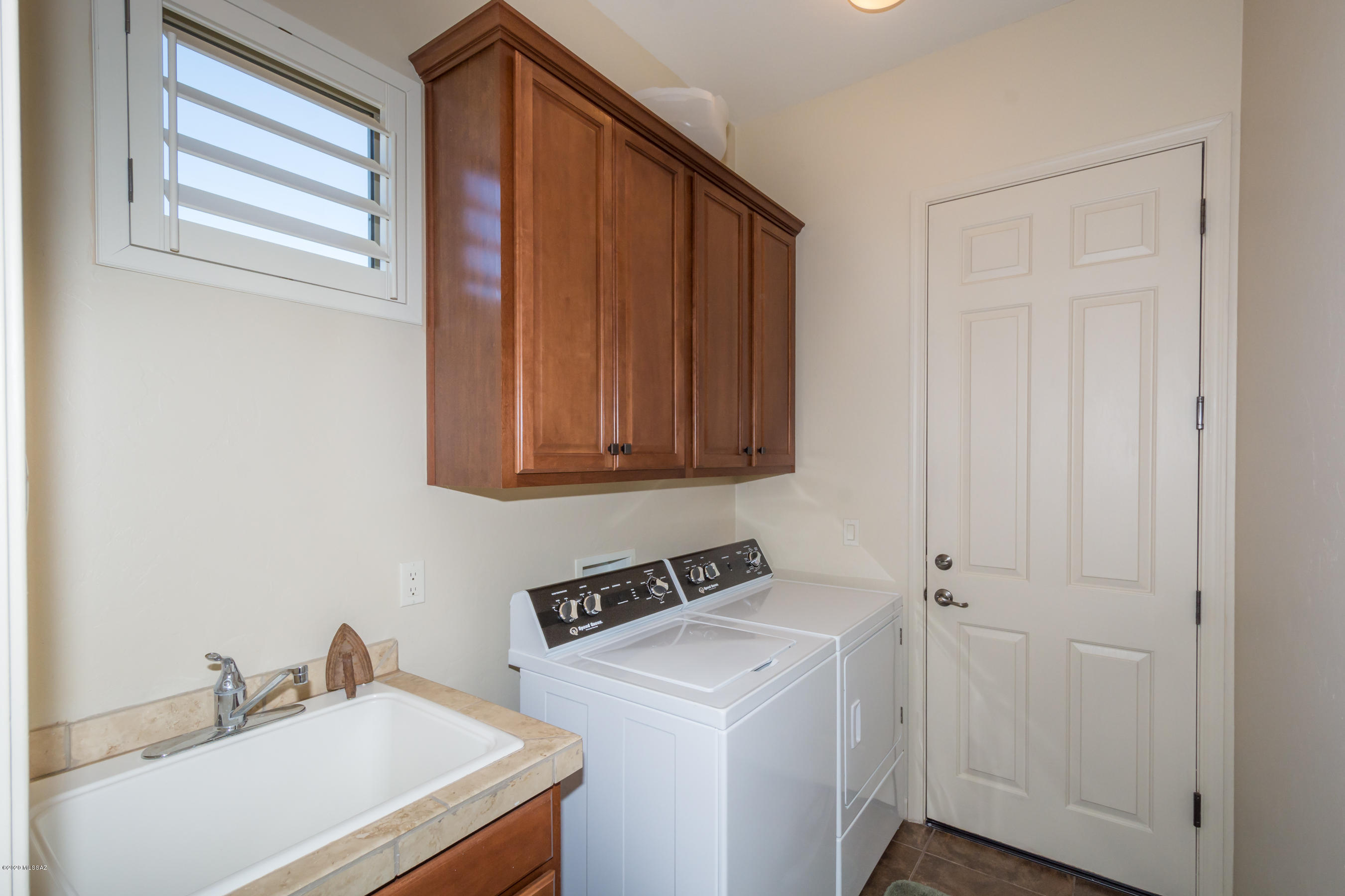 Dos Lagos at Dove Mountain (1-91) - Residential