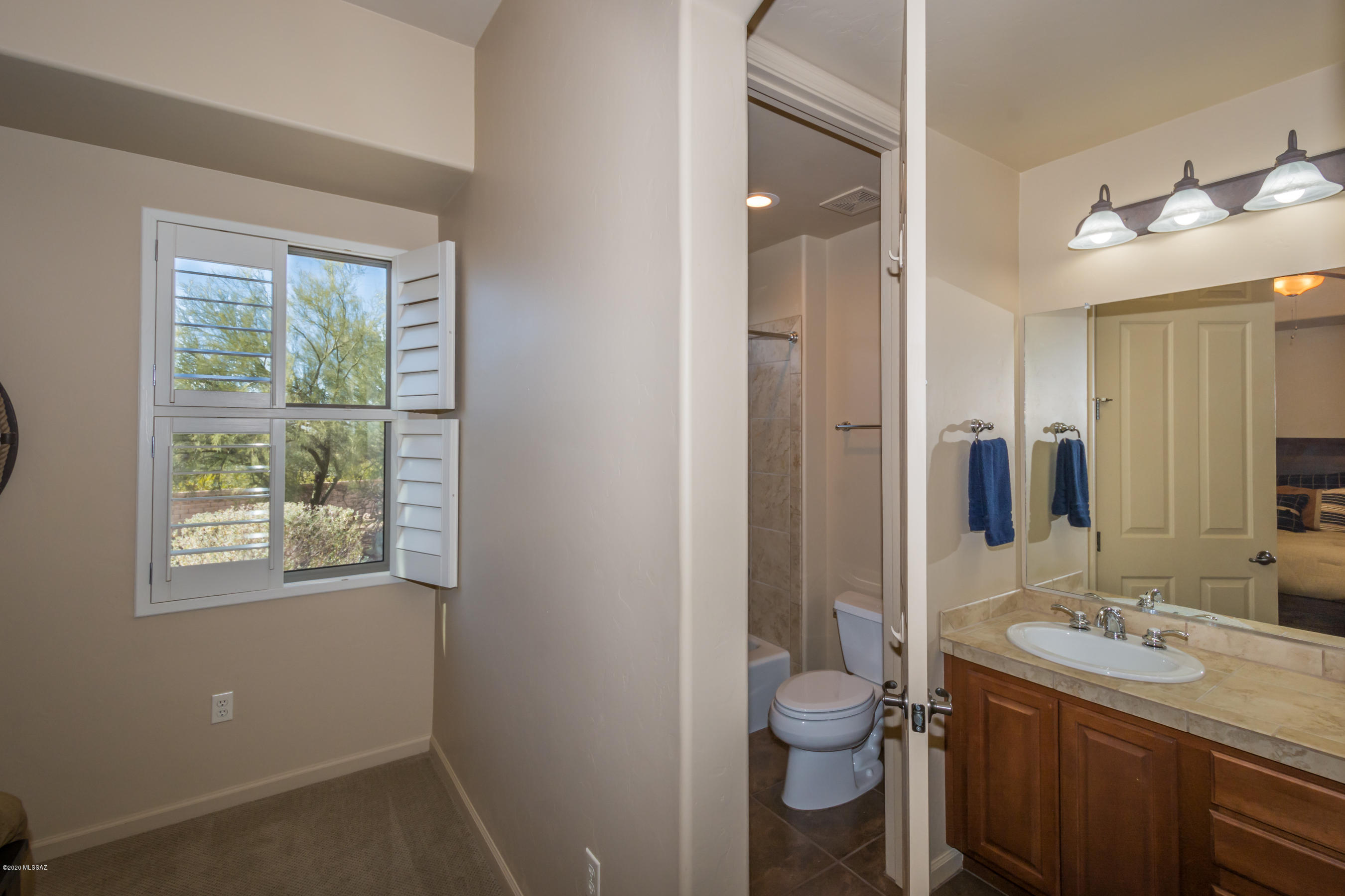 Dos Lagos at Dove Mountain (1-91) - Residential