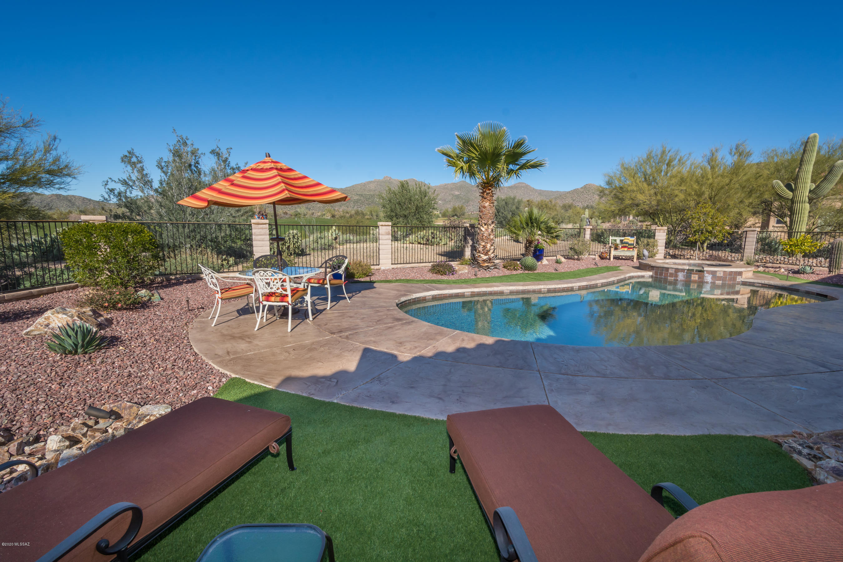 Dos Lagos at Dove Mountain (1-91) - Residential