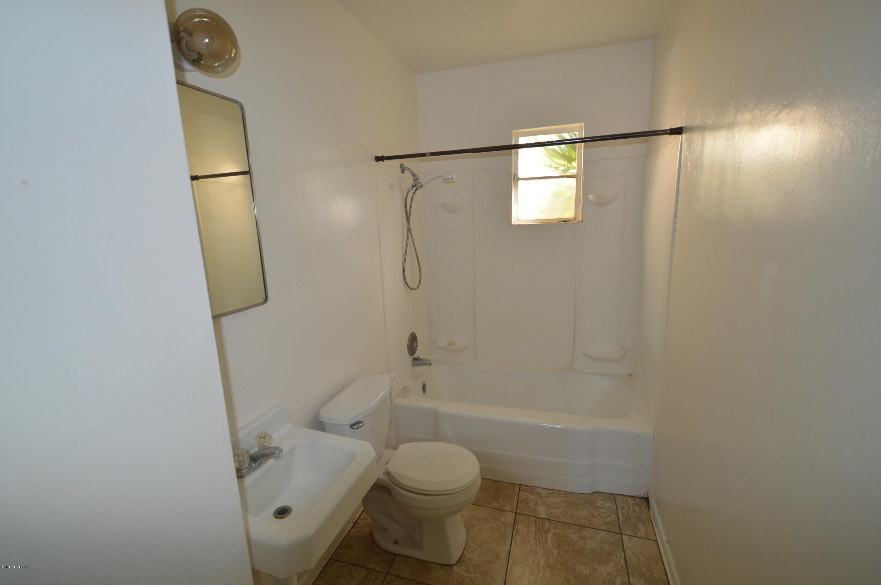 Speedway - Residential Lease