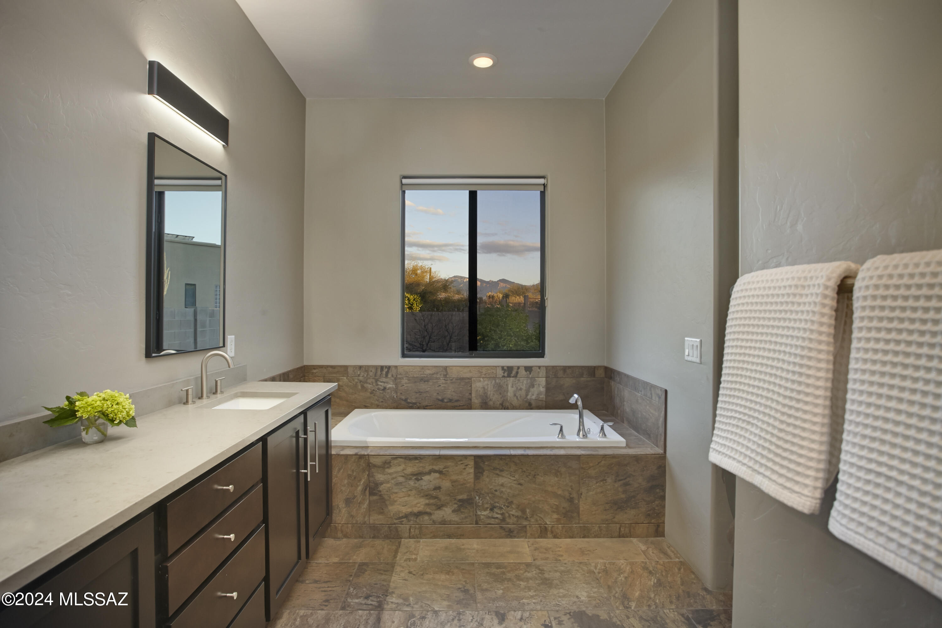 Preserve III at Dove Mtn (306-486,530-534,577-605) - Residential