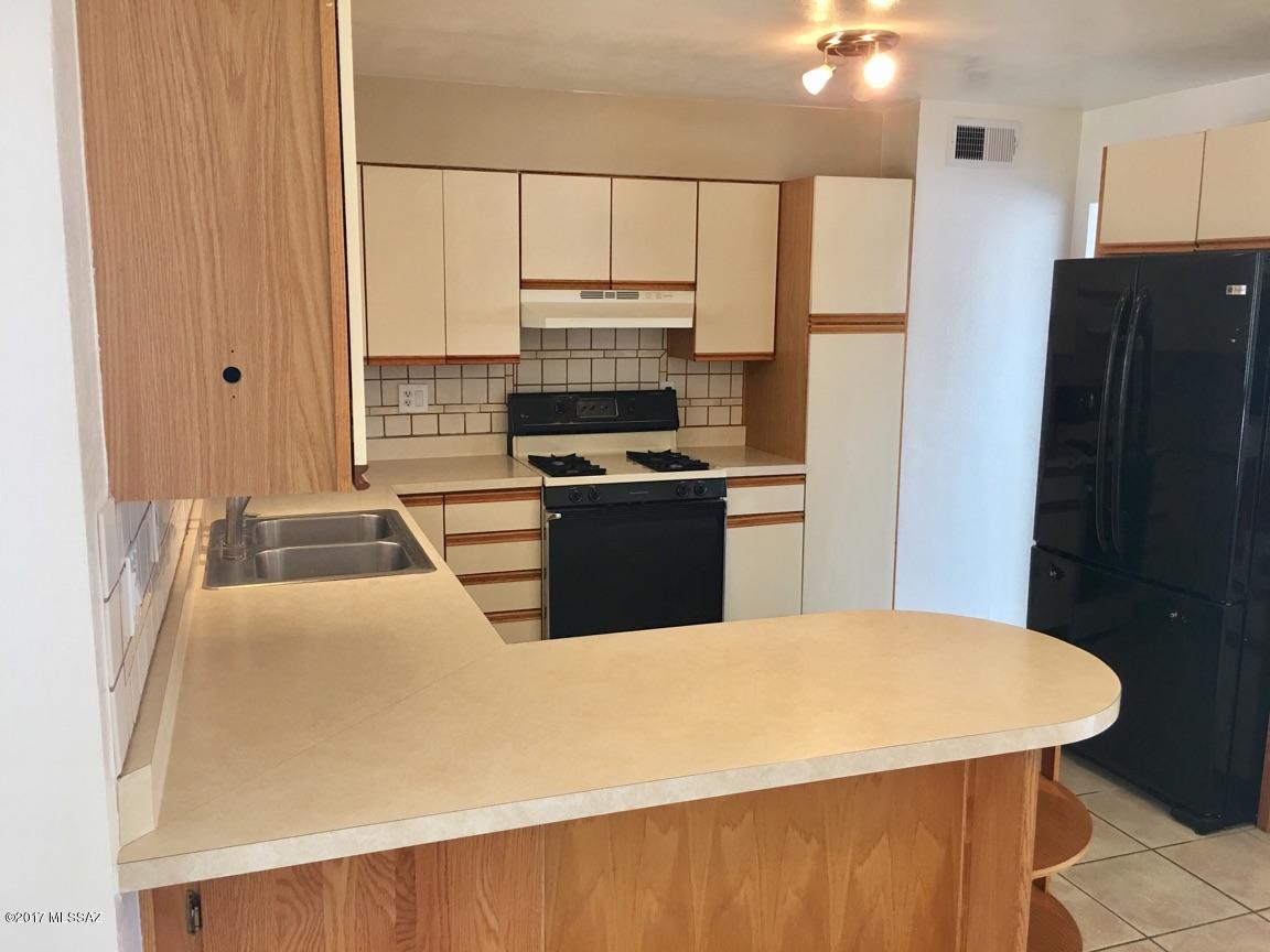 Douglas Terrace (1-69) - Residential